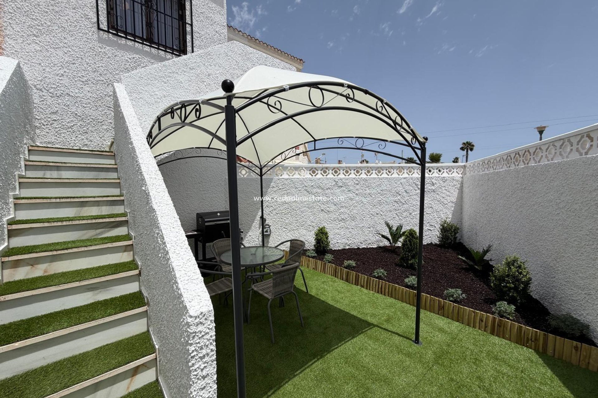 Resale - Bungalow -
Torrevieja - La Siesta - El Salado -  Torreta
