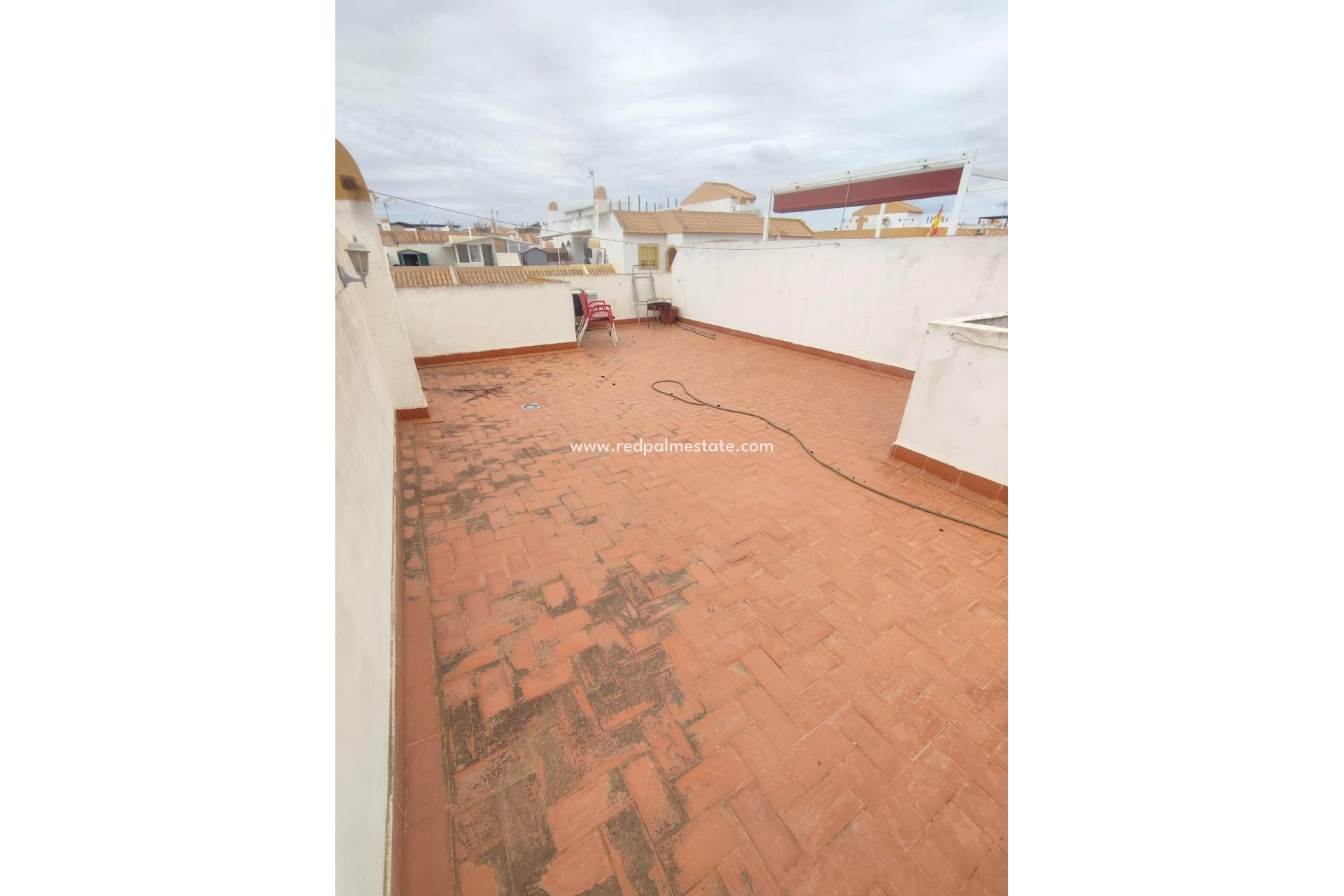 Resale - Bungalow -
Torrevieja - La Siesta - El Salado -  Torreta