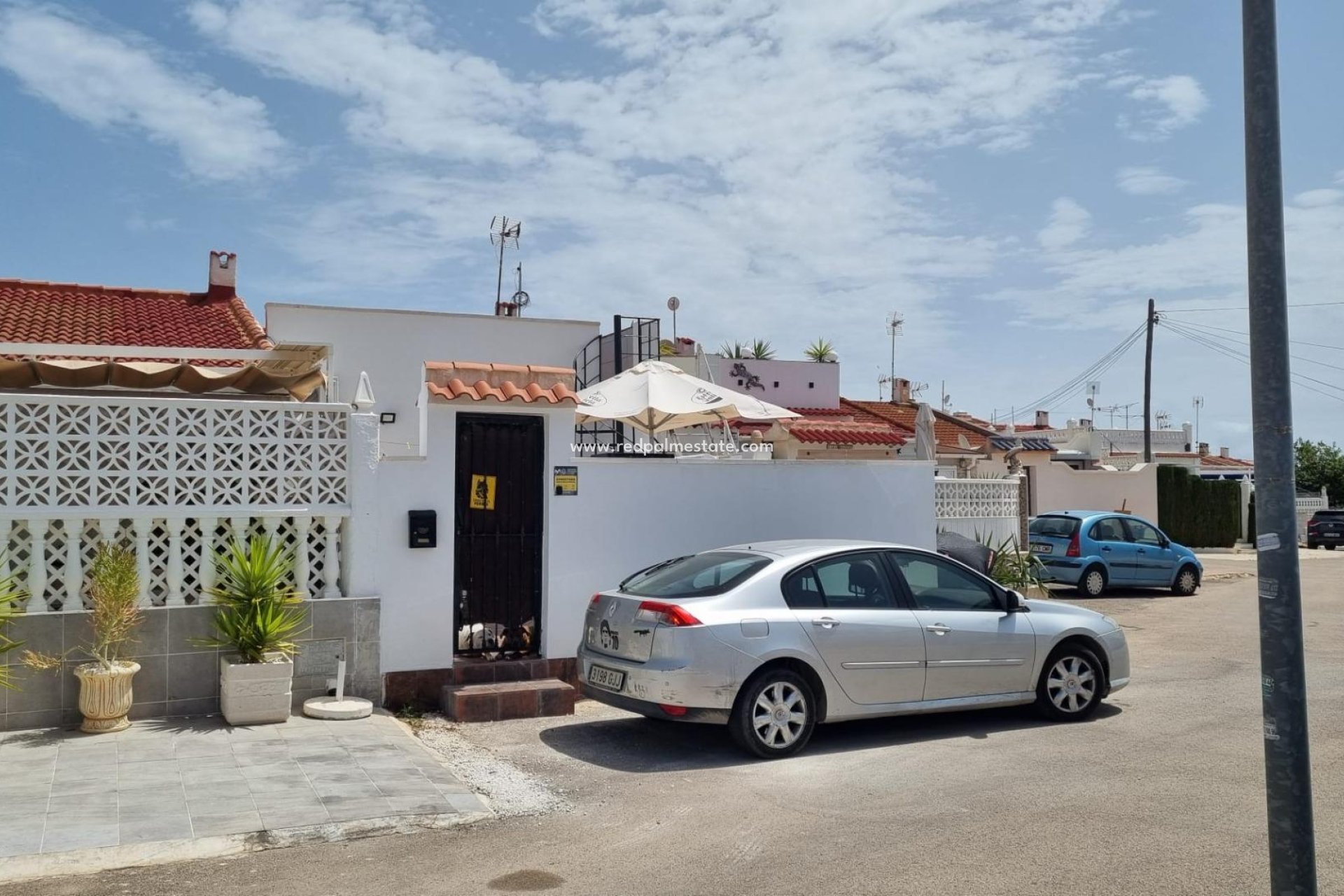 Resale - Bungalow -
Torrevieja - La Siesta - El Salado -  Torreta