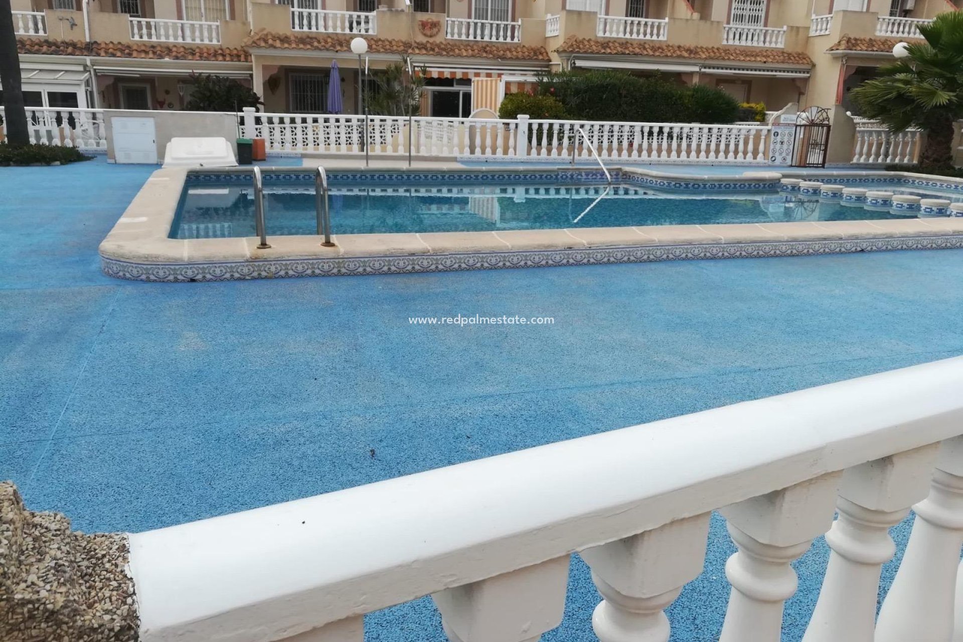 Resale - Bungalow -
Torrevieja - La Siesta - El Salado -  Torreta