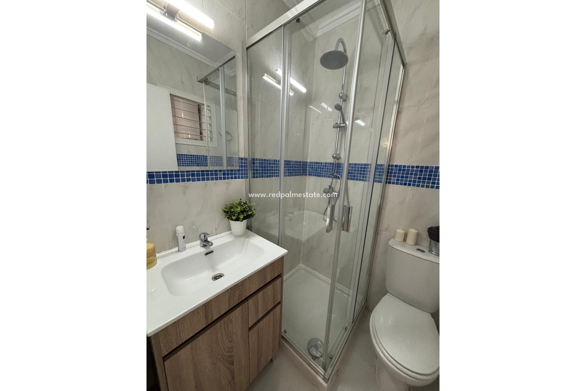 Resale - Bungalow -
Torrevieja - La Siesta - El Salado -  Torreta