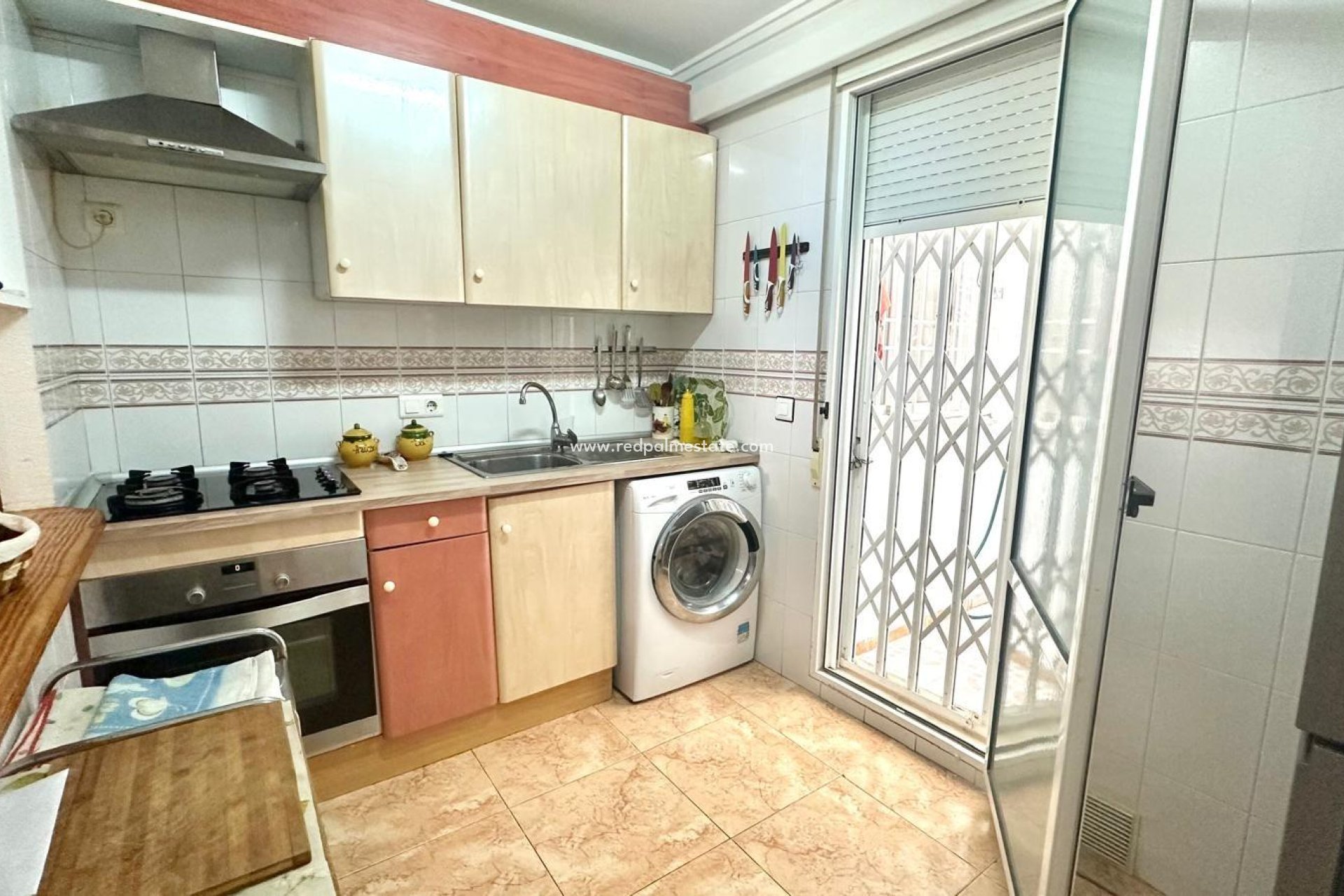 Resale - Bungalow -
Torrevieja - La Siesta - El Salado -  Torreta