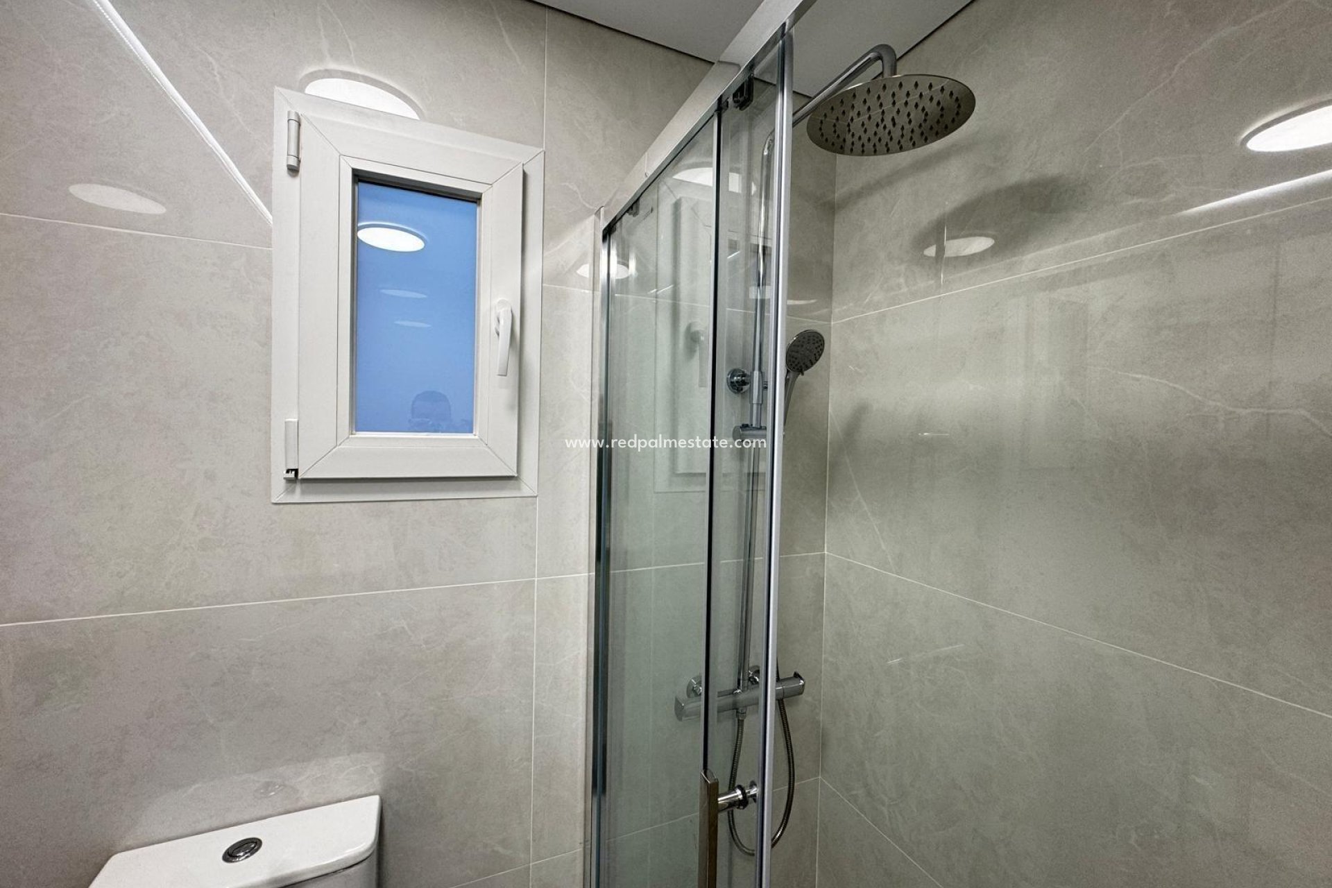 Resale - Bungalow -
Torrevieja - La Siesta - El Salado -  Torreta