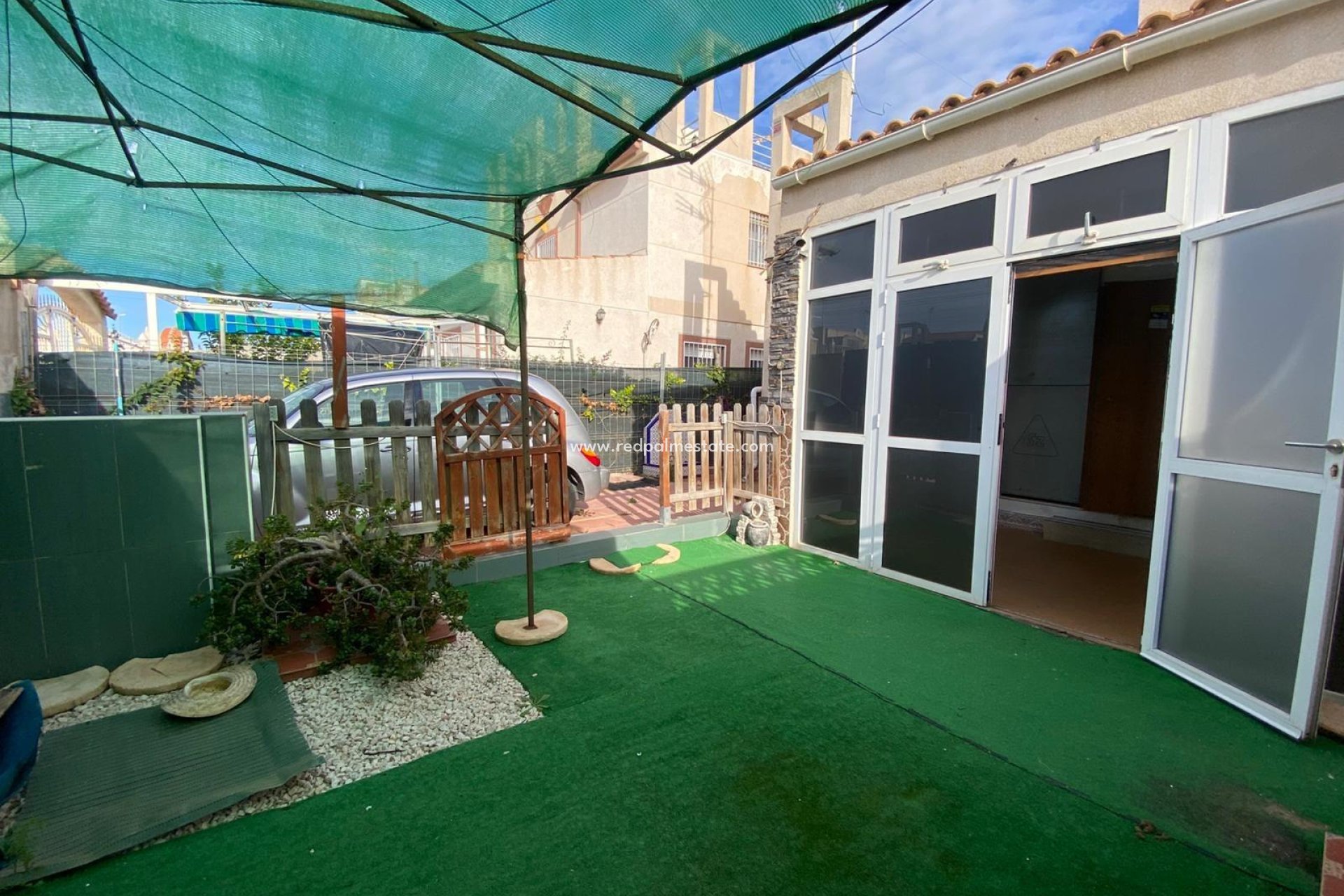 Resale - Bungalow -
Torrevieja - La Siesta - El Salado - Torreta