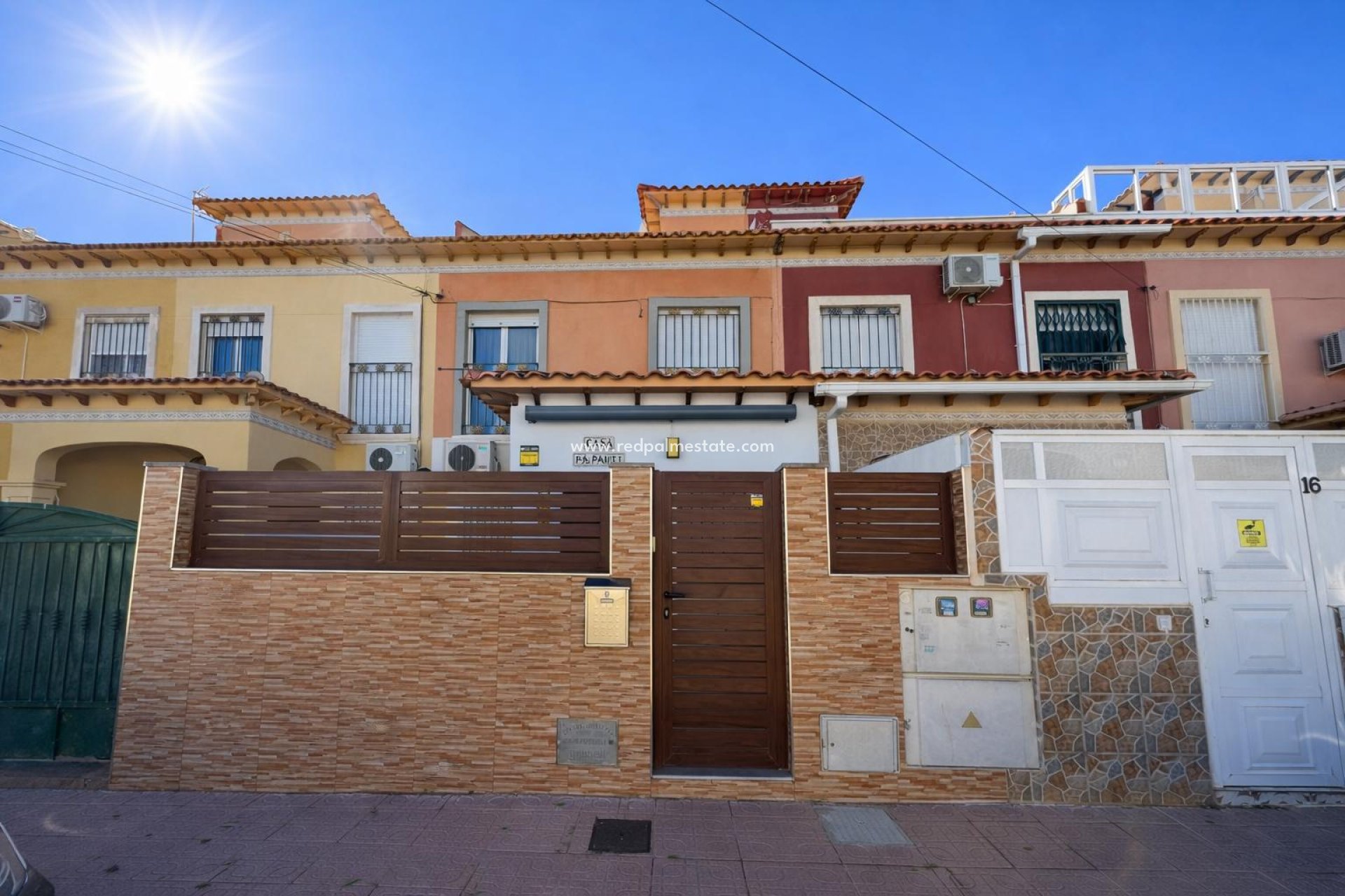 Resale - Bungalow -
Torrevieja - La Siesta - El Salado - Torreta