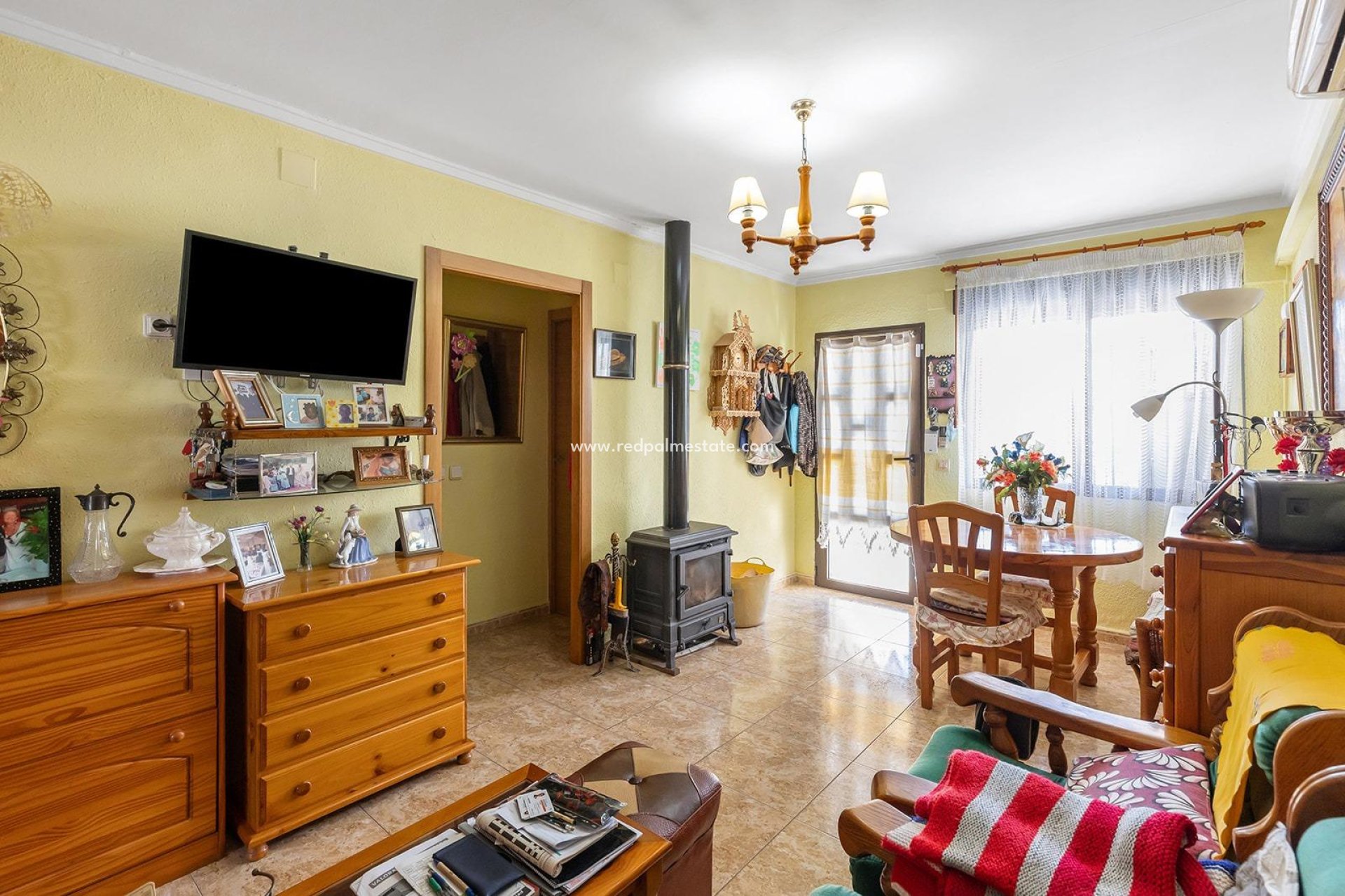 Resale - Bungalow -
Torrevieja - La Siesta - El Salado - Torreta