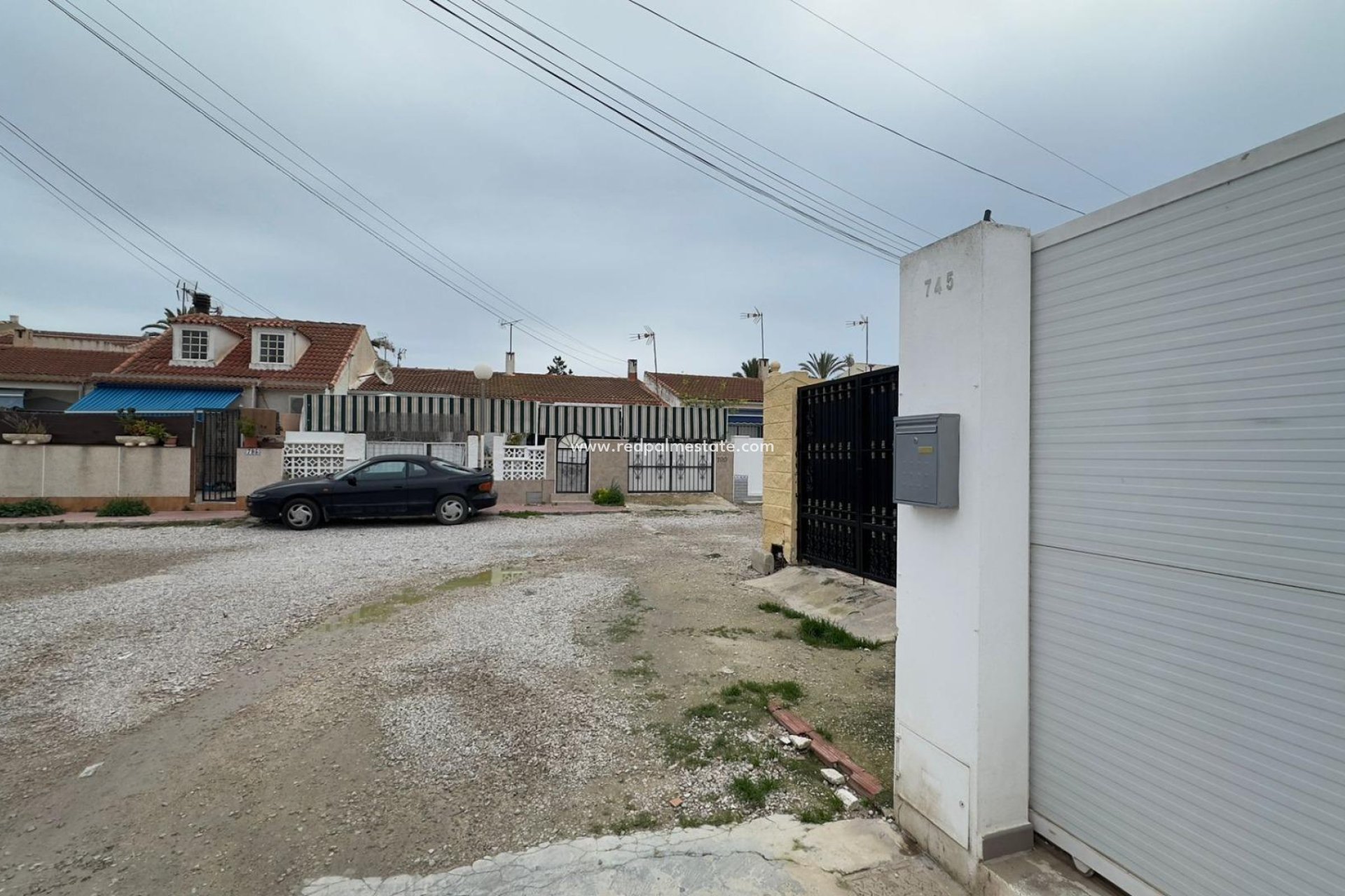 Resale - Bungalow -
Torrevieja - La Siesta - El Salado -  Torreta