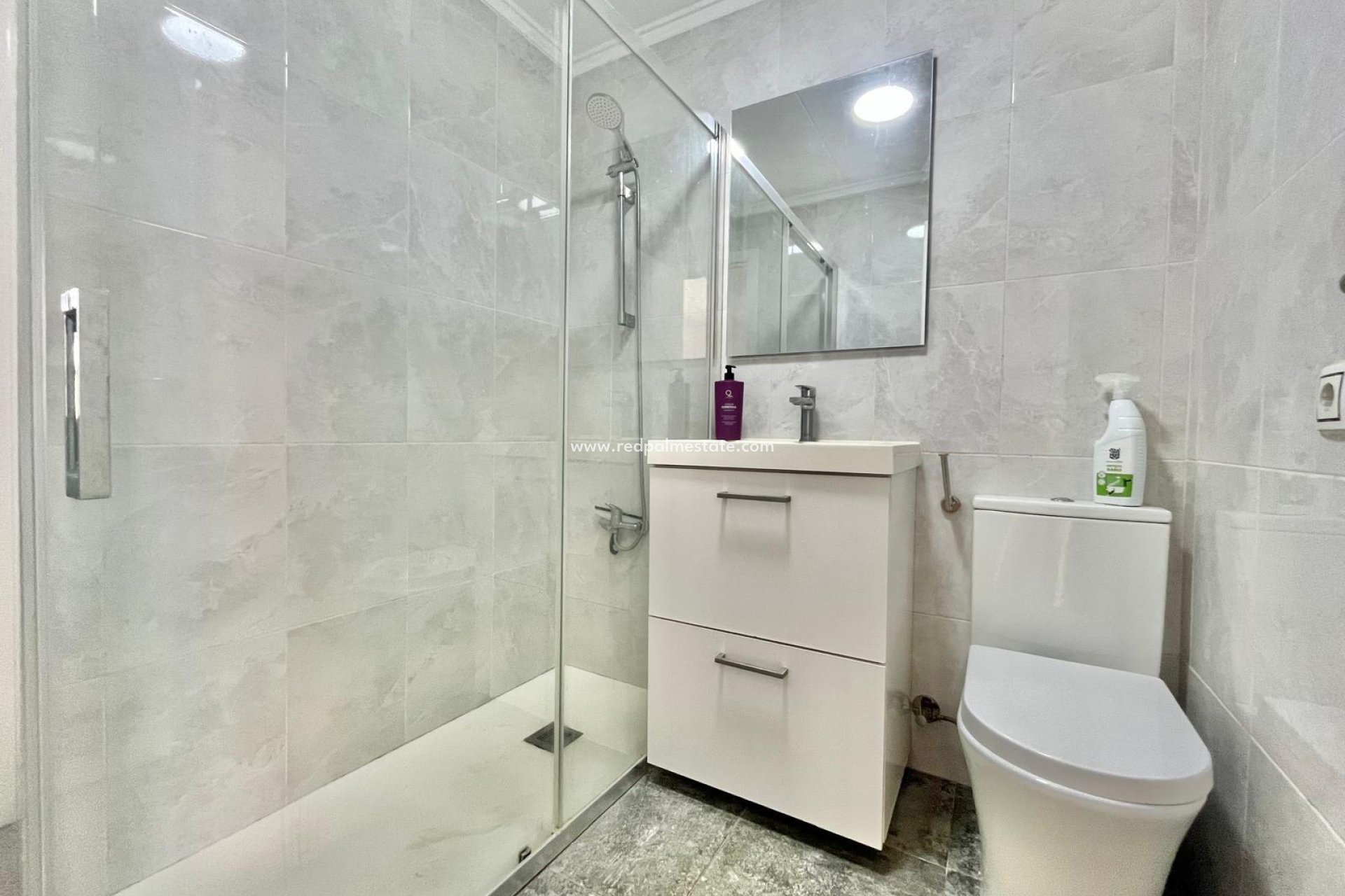 Resale - Bungalow -
Torrevieja - La Siesta - El Salado - Torreta