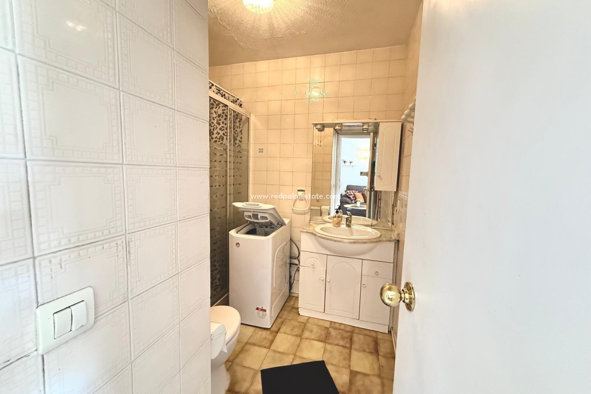 Resale - Bungalow -
Torrevieja - La Siesta - El Salado - Torreta