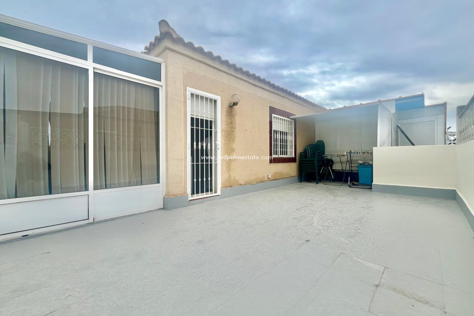 Resale - Bungalow -
Torrevieja - La Siesta - El Salado -  Torreta