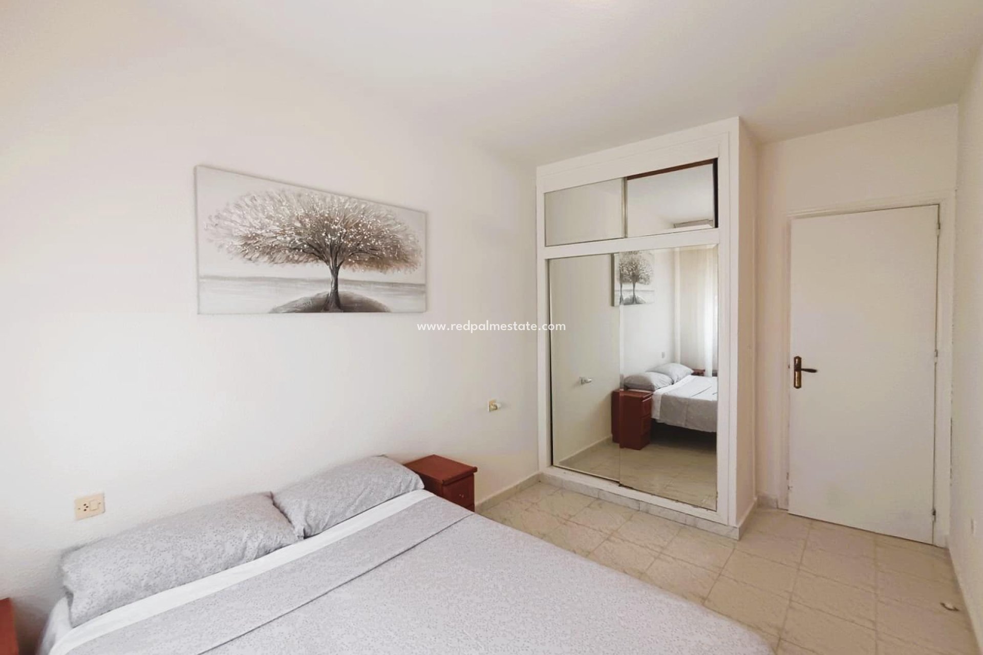 Resale - Bungalow -
Torrevieja - La Siesta - El Salado - Torreta