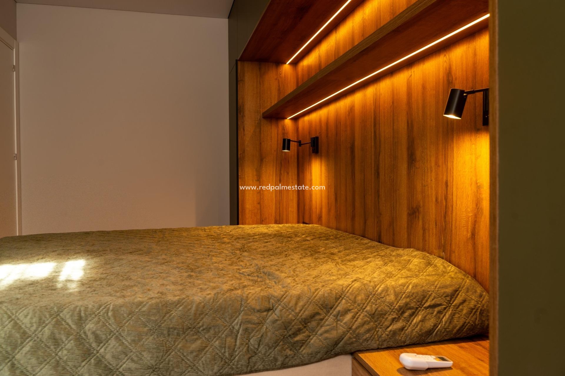 Resale - Bungalow -
Torrevieja - La Veleta