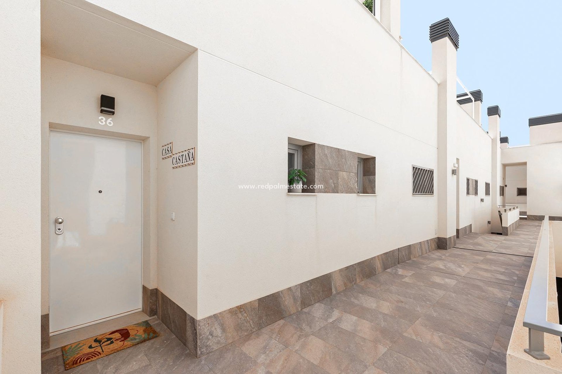 Resale - Bungalow -
Torrevieja - La Veleta