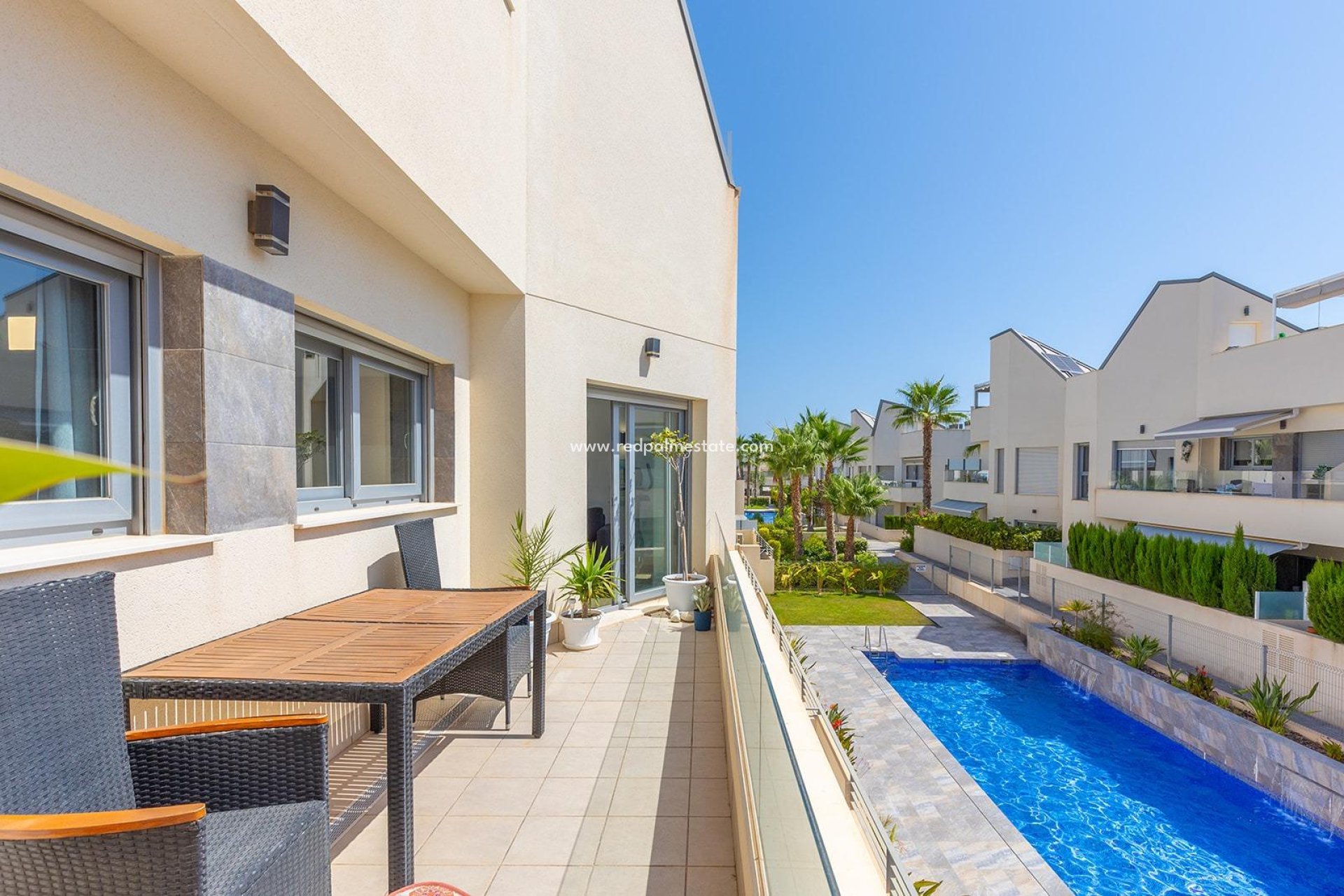 Resale - Bungalow -
Torrevieja - La Veleta