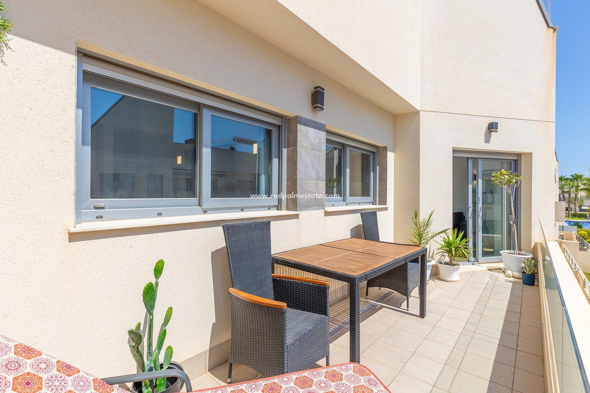 Resale - Bungalow -
Torrevieja - La Veleta