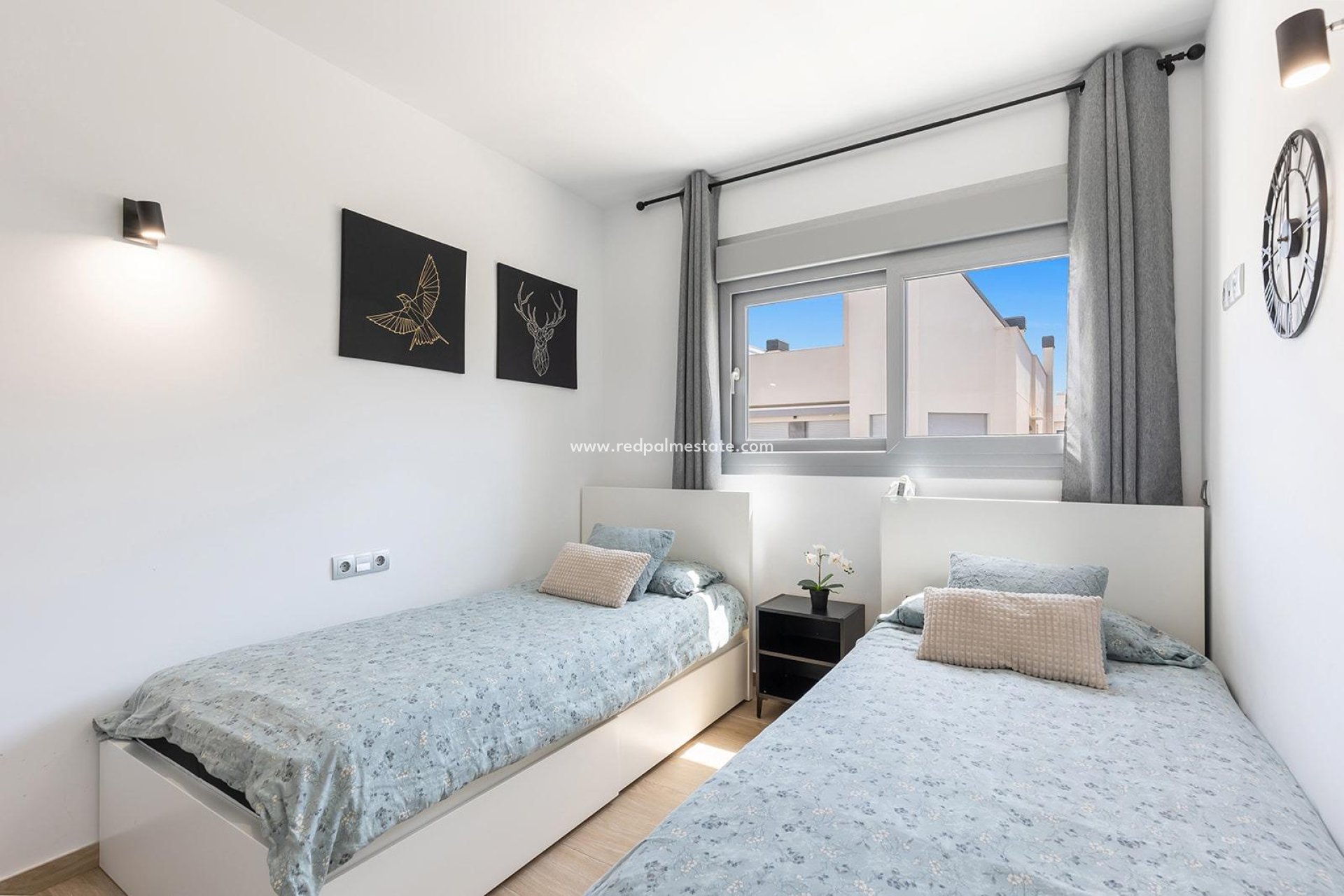 Resale - Bungalow -
Torrevieja - La Veleta