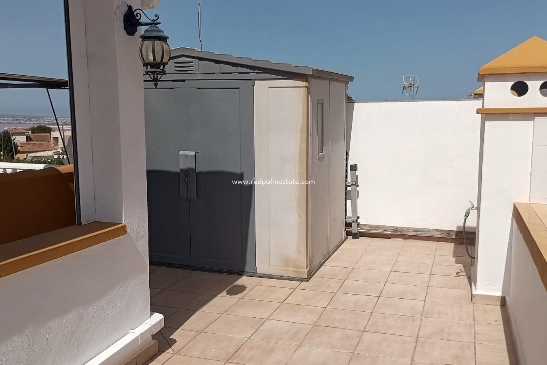 Resale - Bungalow -
Torrevieja - Los altos