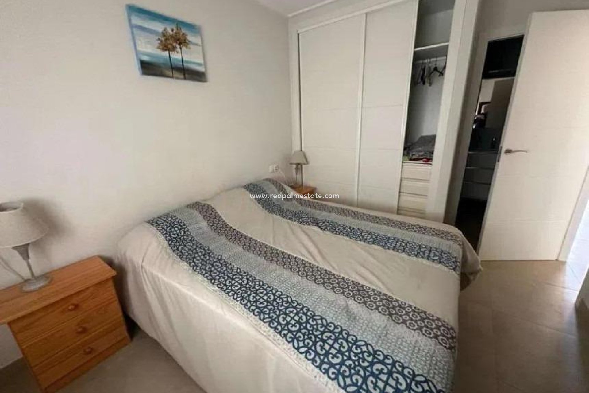 Resale - Bungalow -
Torrevieja - Los altos