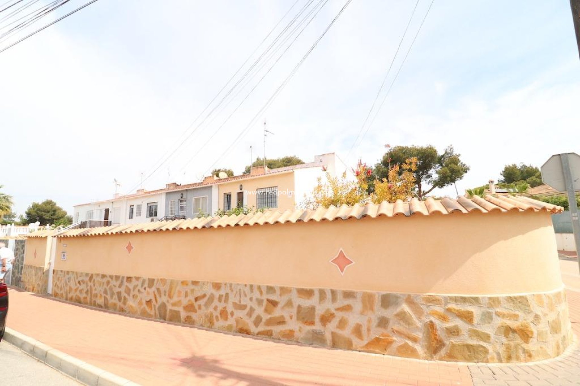 Resale - Bungalow -
Torrevieja - Los Balcones - Los Altos del Edén