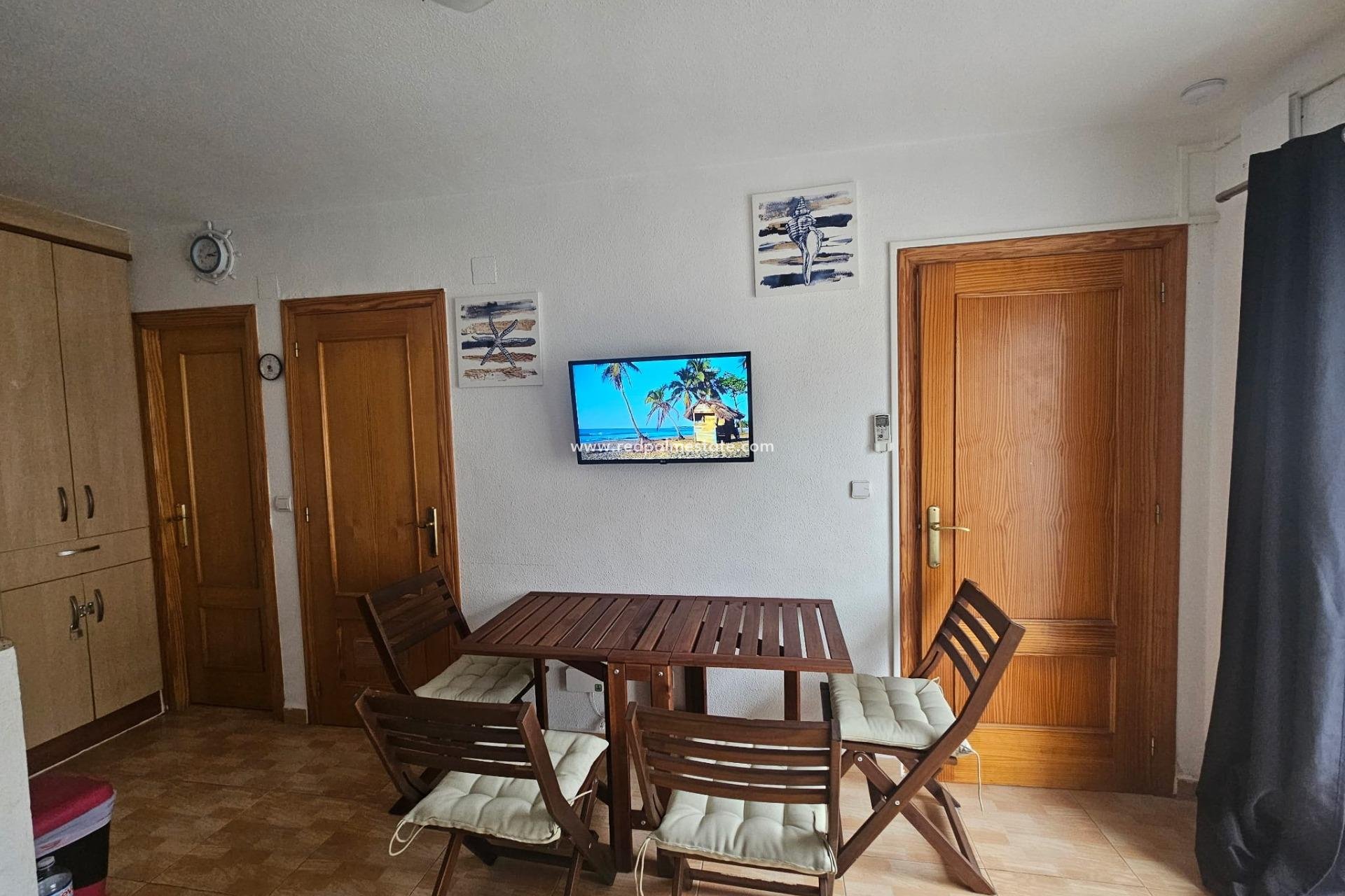 Resale - Bungalow -
Torrevieja - Los Balcones - Los Altos del Edén