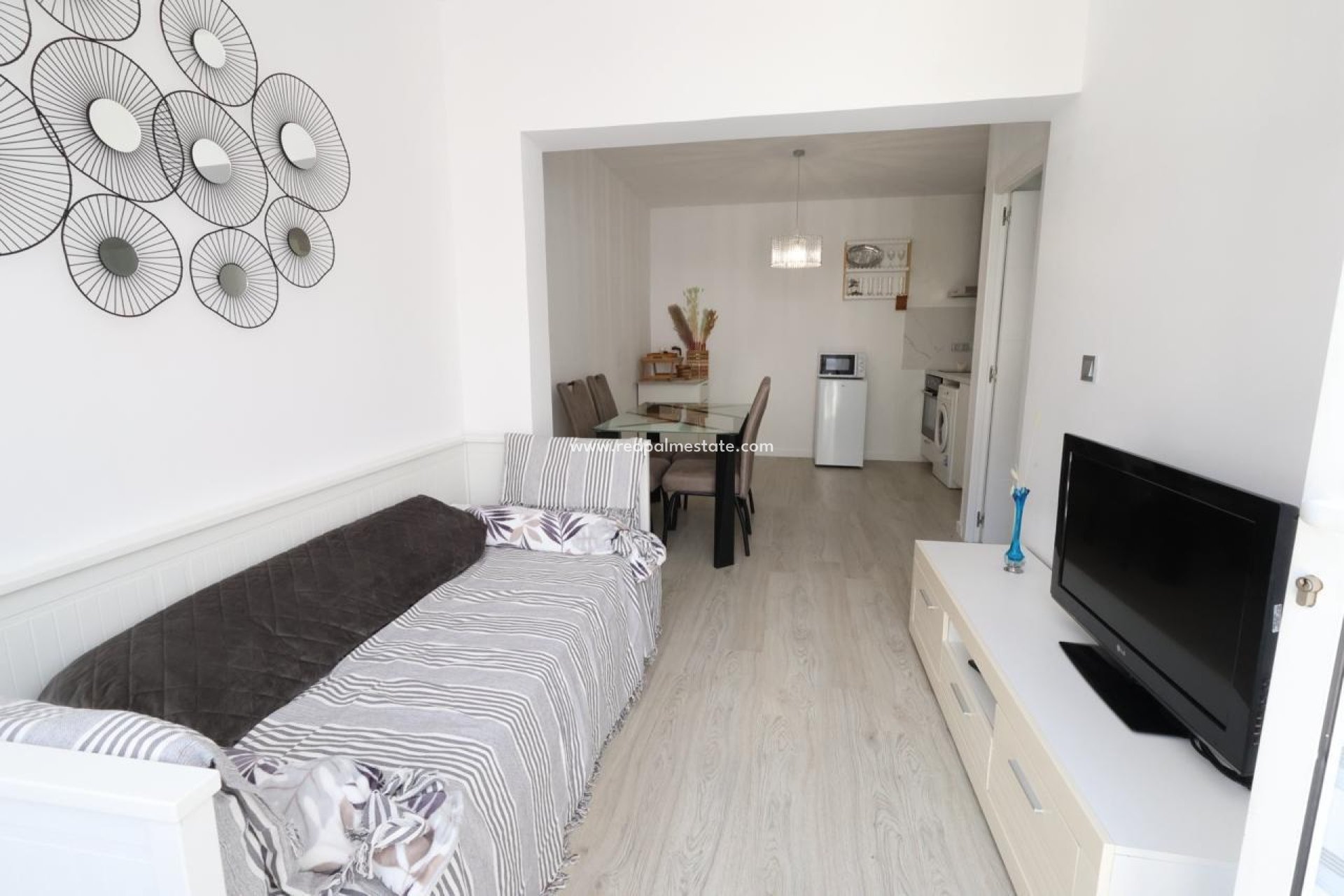 Resale - Bungalow -
Torrevieja - Los balcones