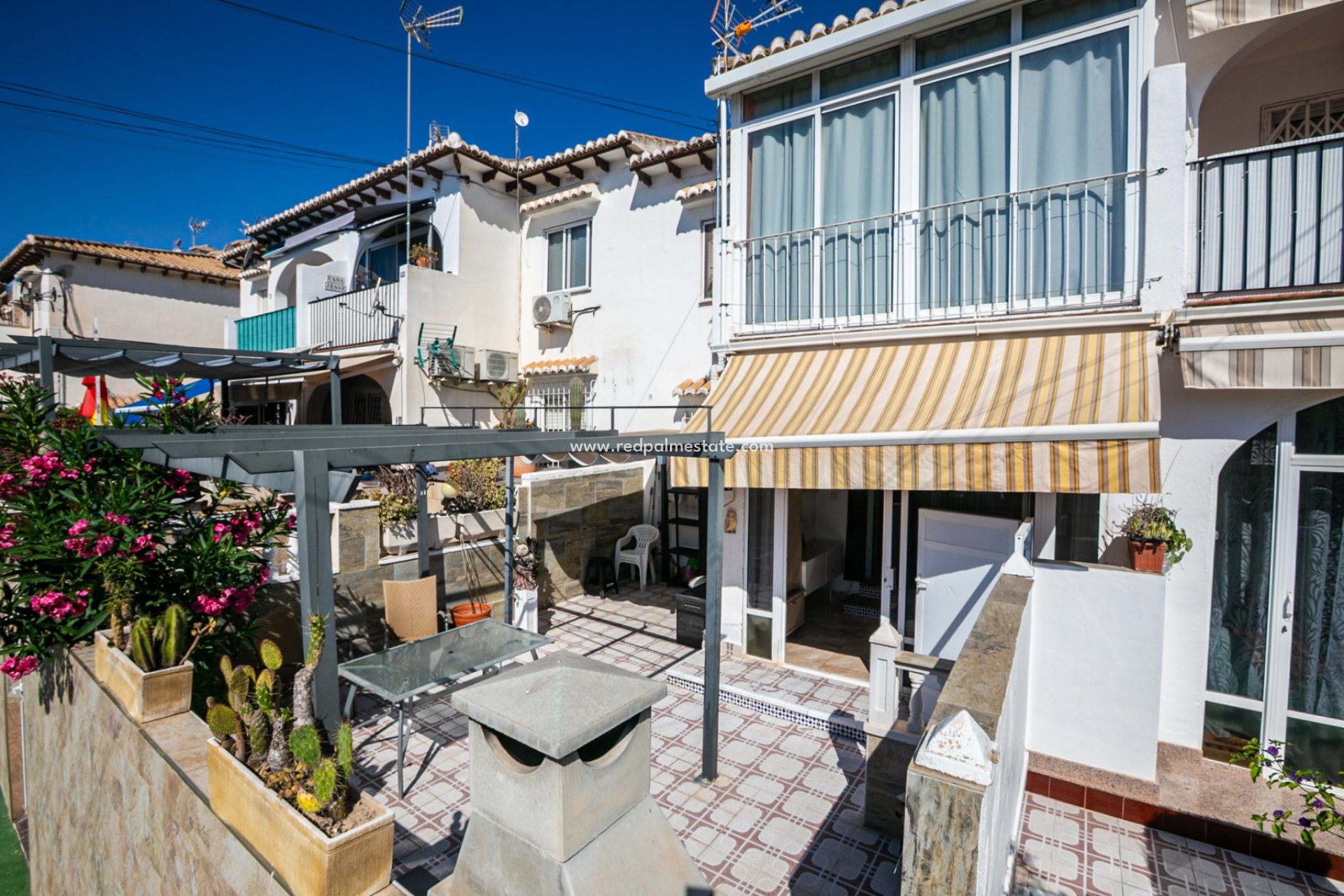 Resale - Bungalow -
Torrevieja - Los Balcones