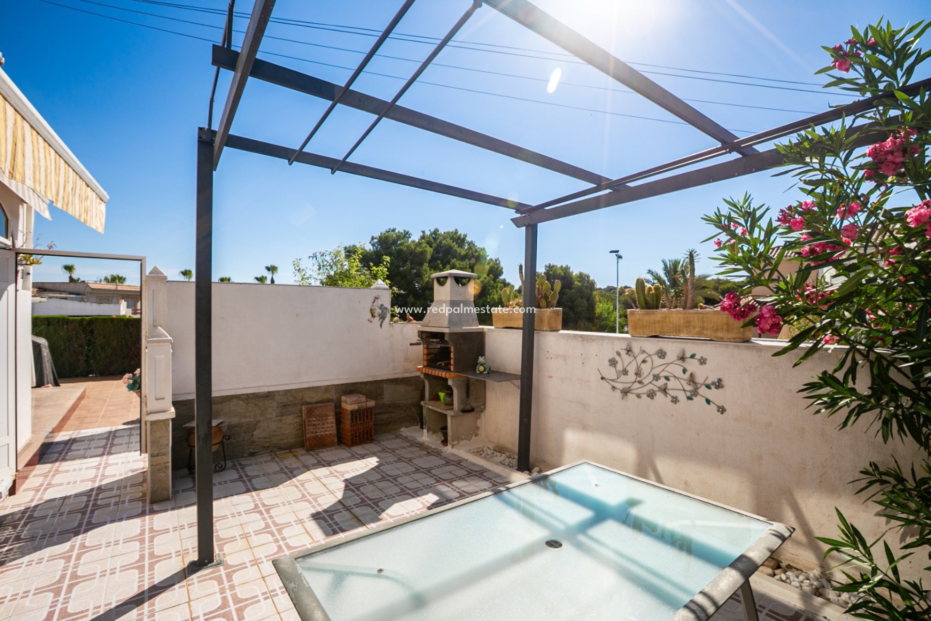 Resale - Bungalow -
Torrevieja - Los Balcones