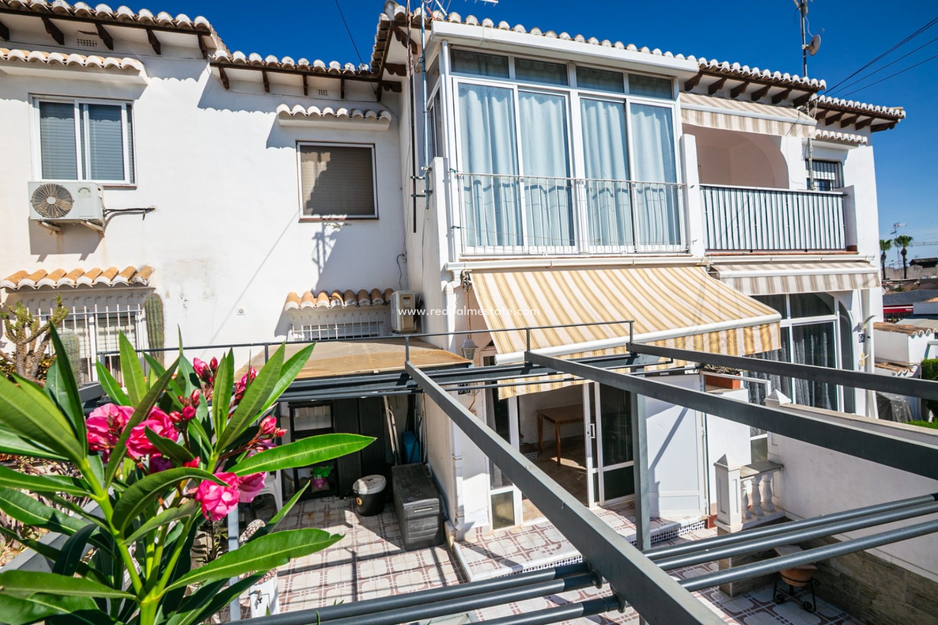 Resale - Bungalow -
Torrevieja - Los Balcones