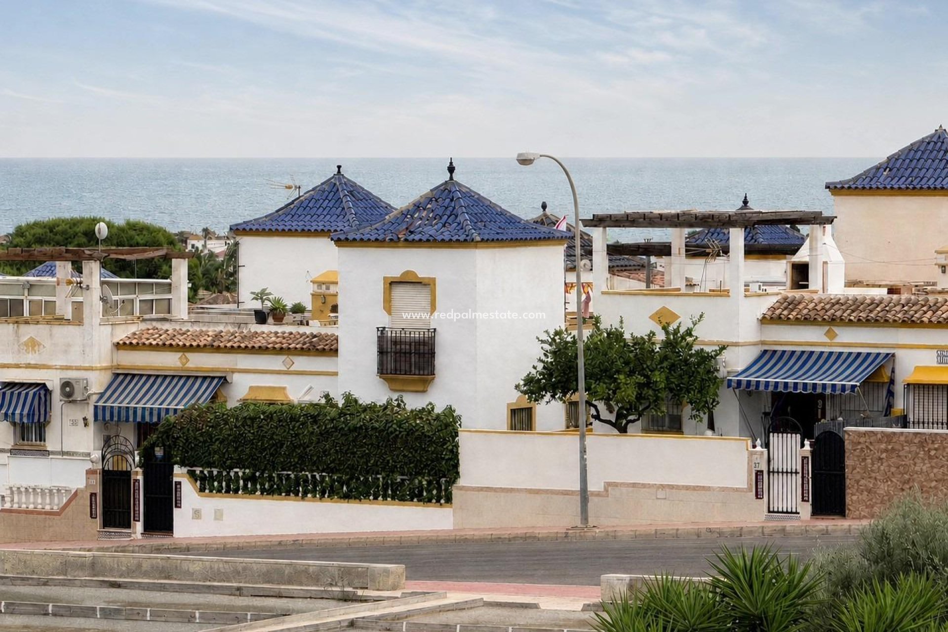 Resale - Bungalow -
Torrevieja - Los balcones