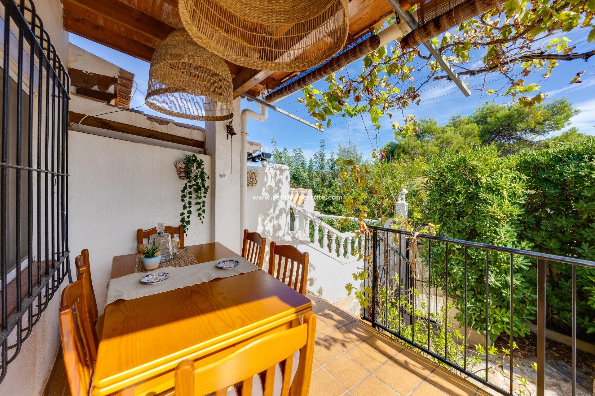 Resale - Bungalow -
Torrevieja - Los balcones