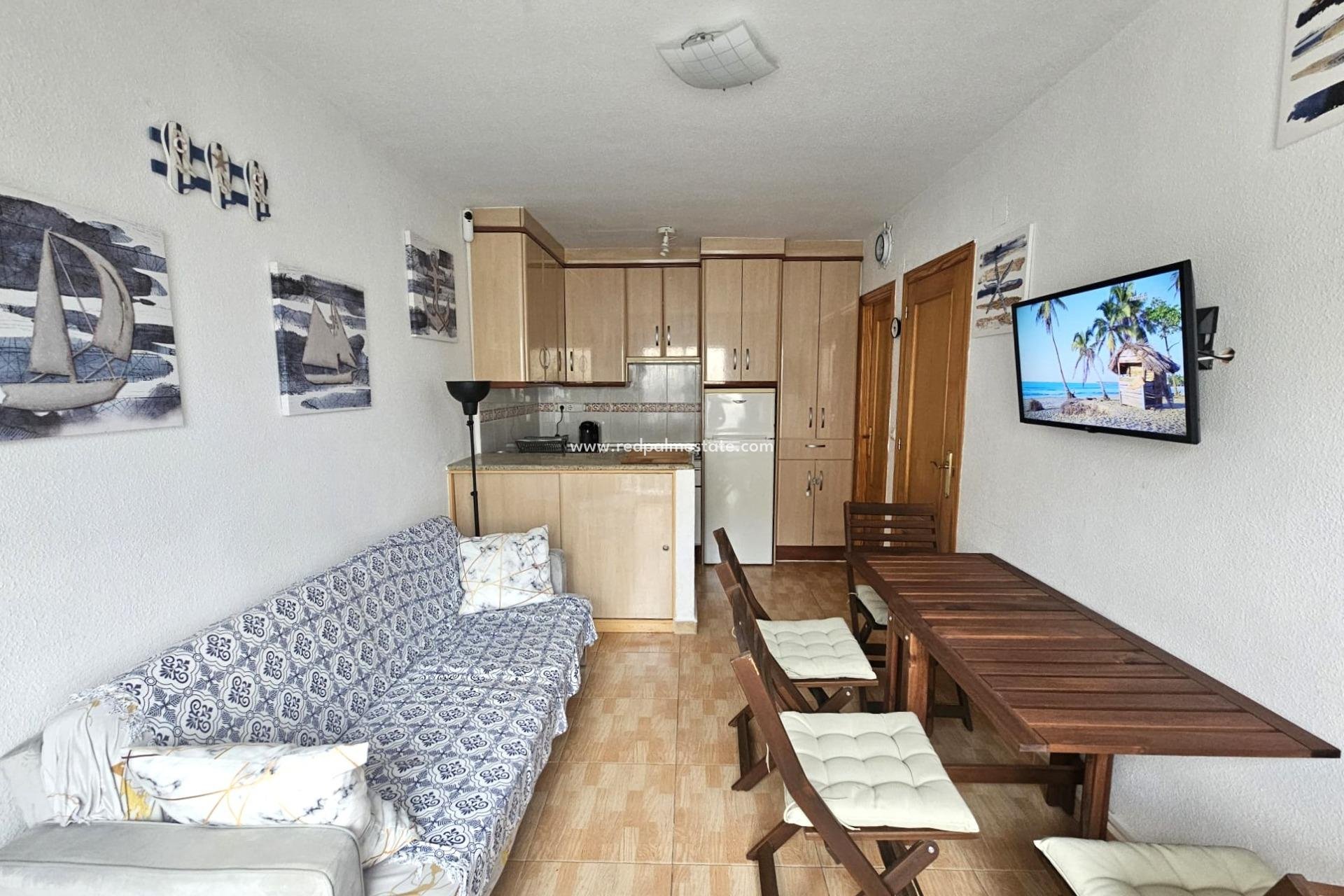Resale - Bungalow -
Torrevieja - Los balcones