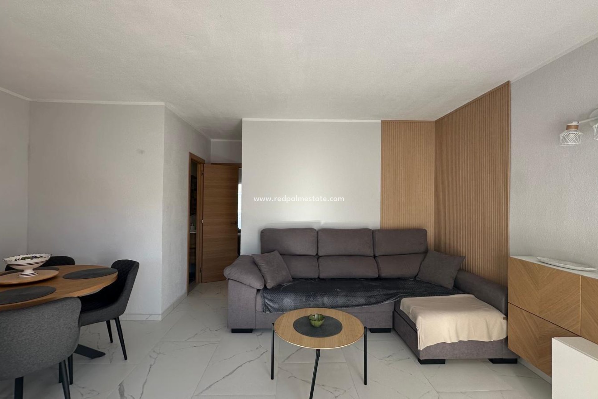 Resale - Bungalow -
Torrevieja - Los balcones