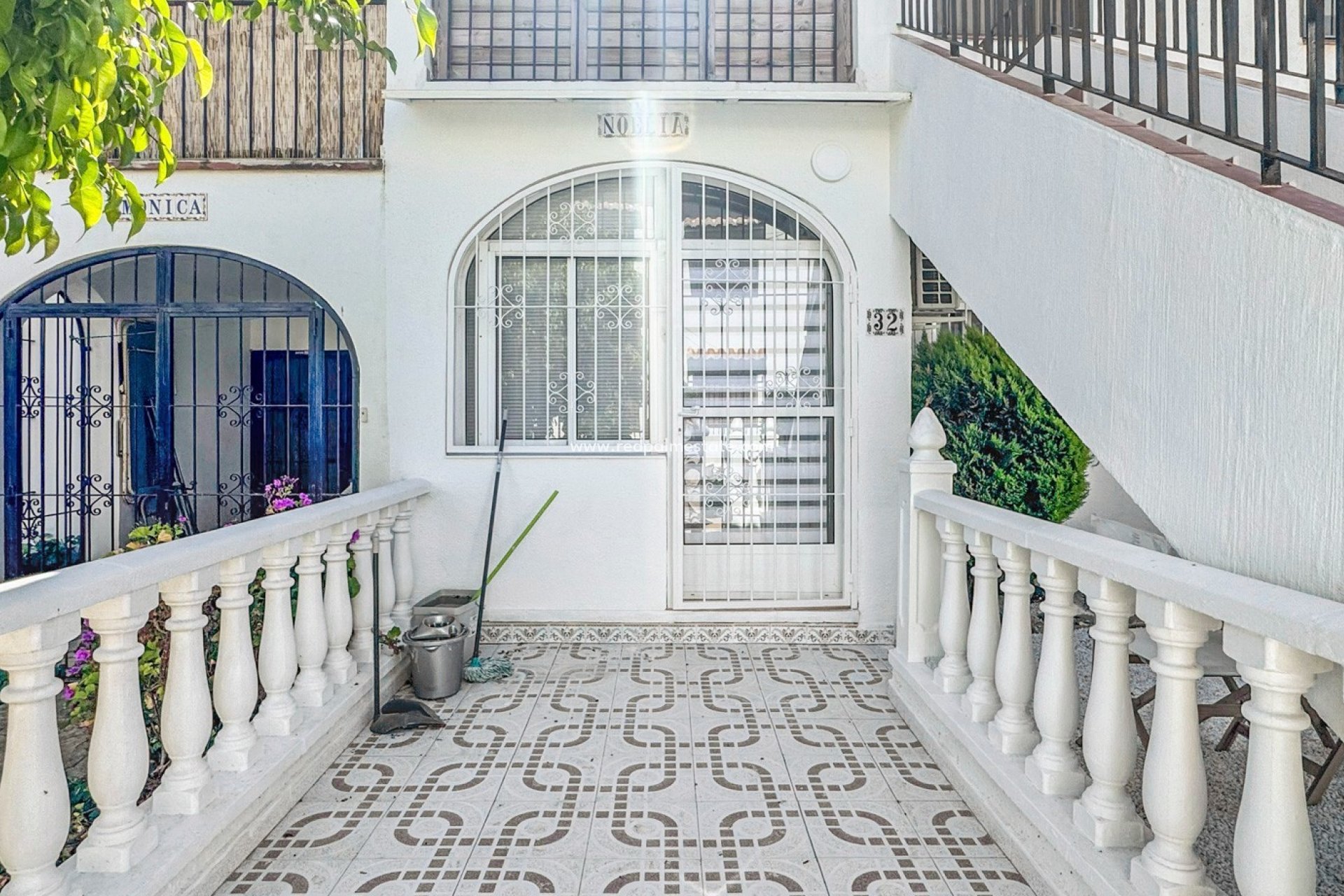 Resale - Bungalow -
Torrevieja - Los balcones
