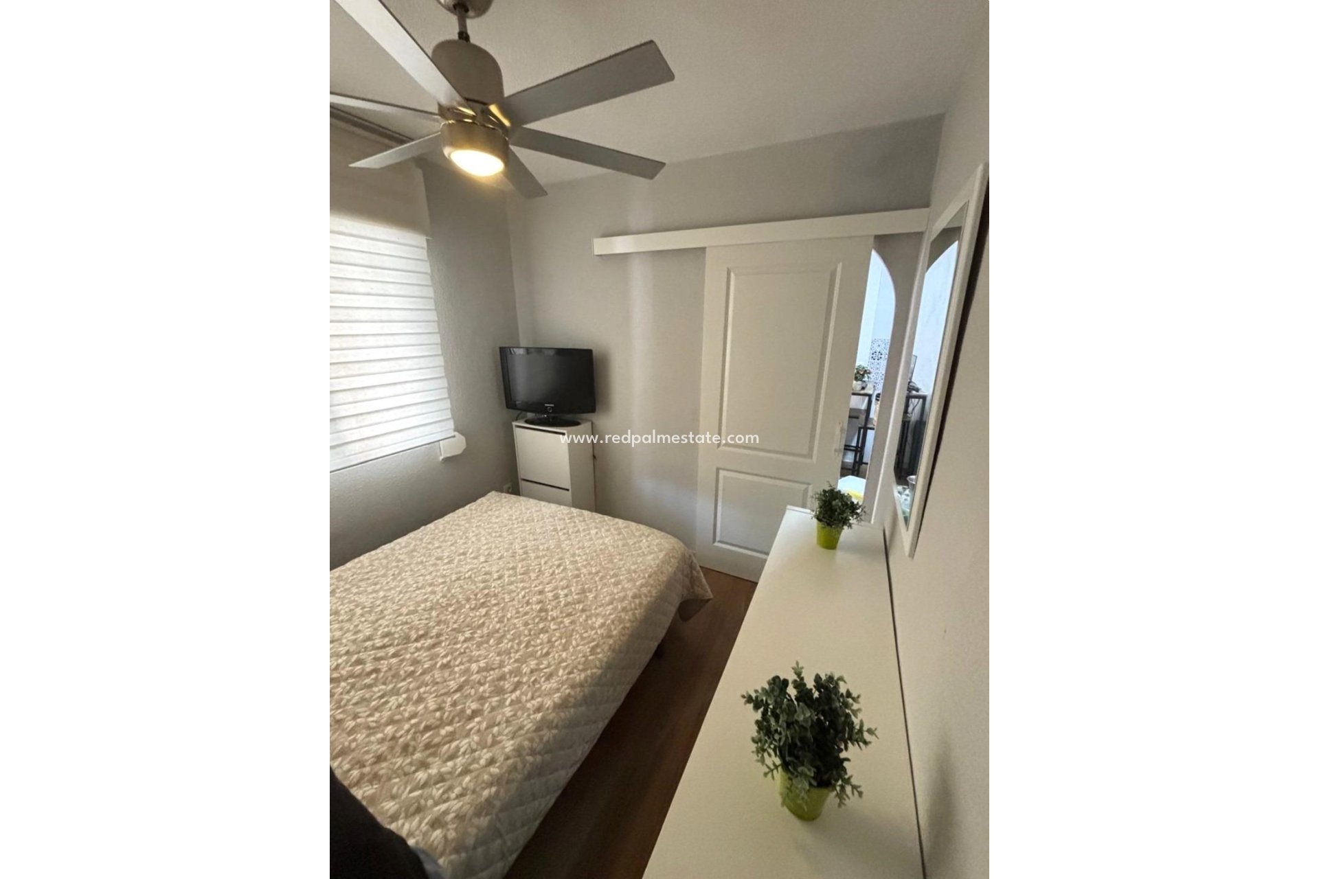 Resale - Bungalow -
Torrevieja - Los balcones