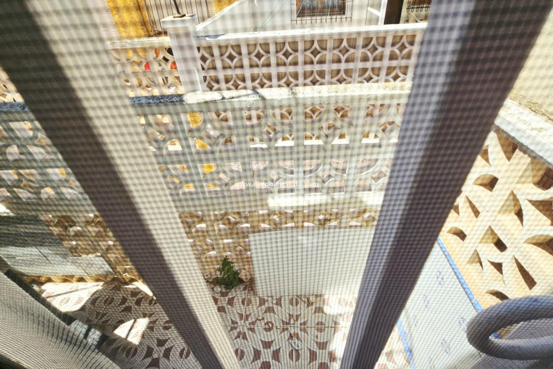 Resale - Bungalow -
Torrevieja - Nueva Torrevieja - Aguas Nuevas