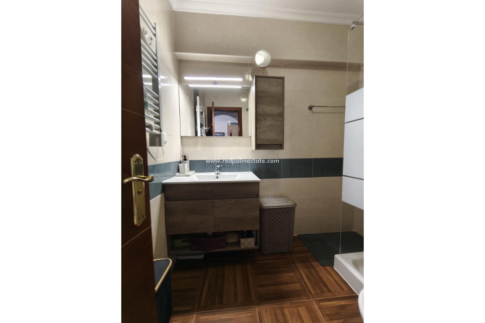 Resale - Bungalow -
Torrevieja - Parque Acuático - Sector 25