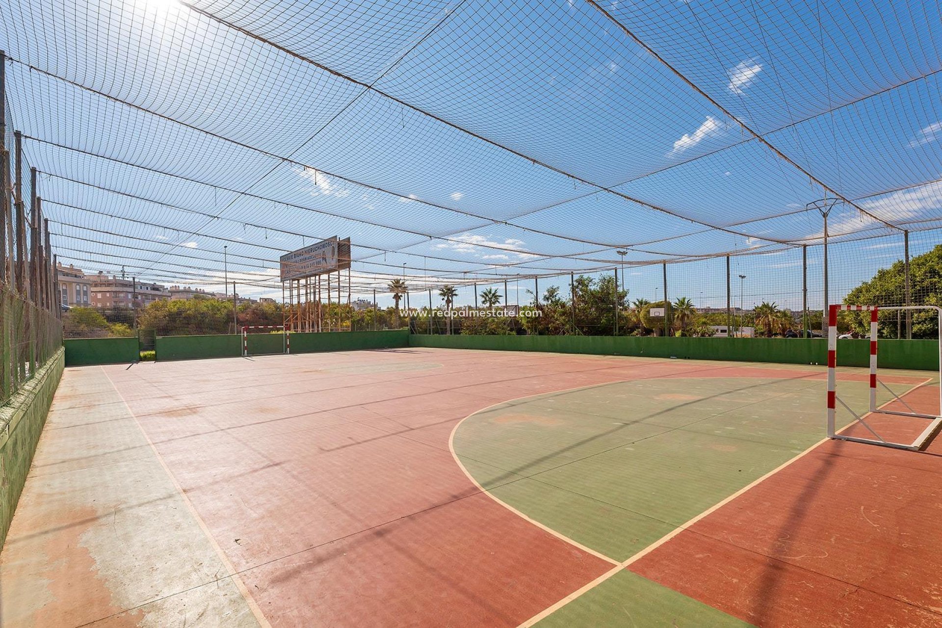 Resale - Bungalow -
Torrevieja - PARQUE DE LAS NACIONES