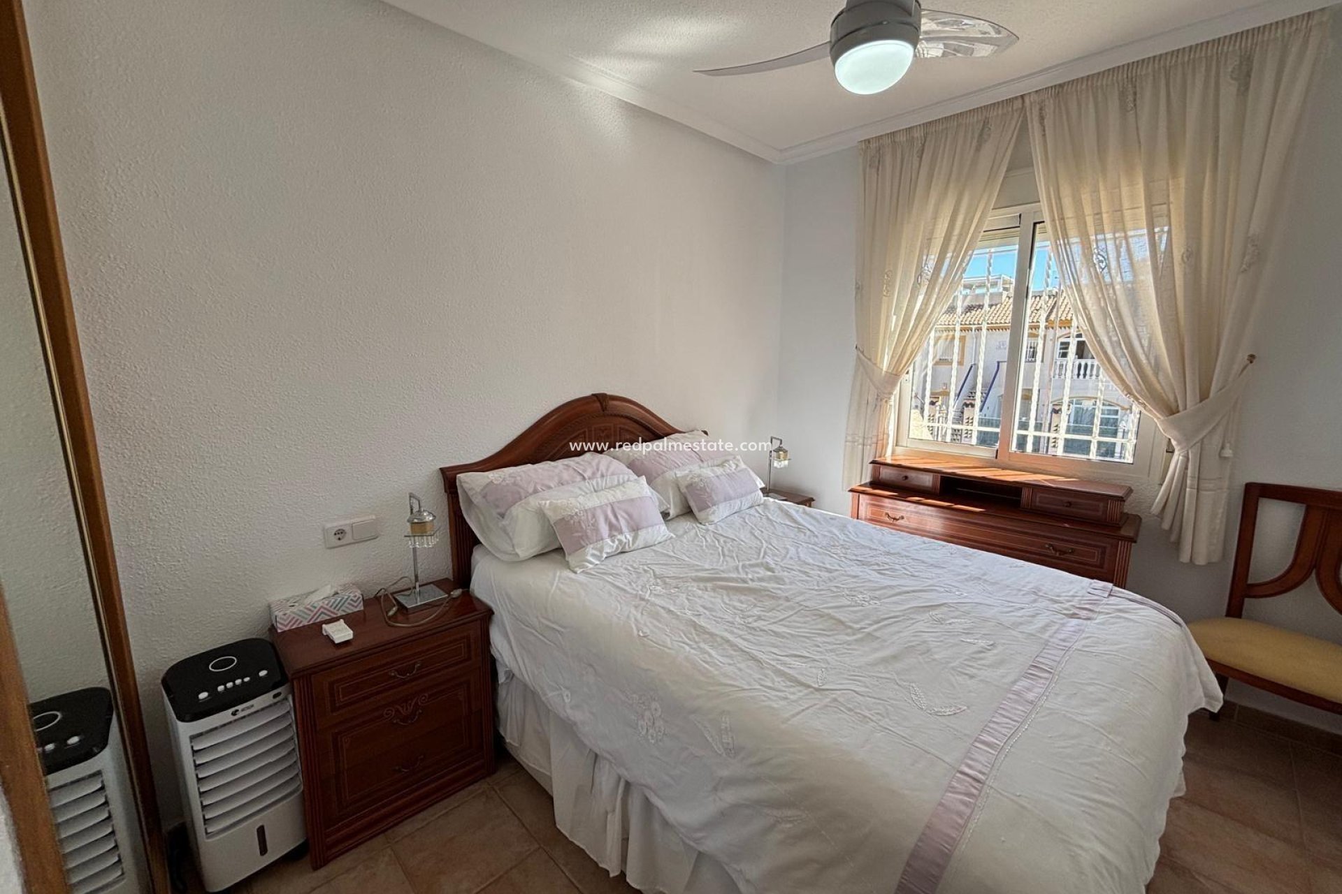 Resale - Bungalow -
Torrevieja - Parque las naciones