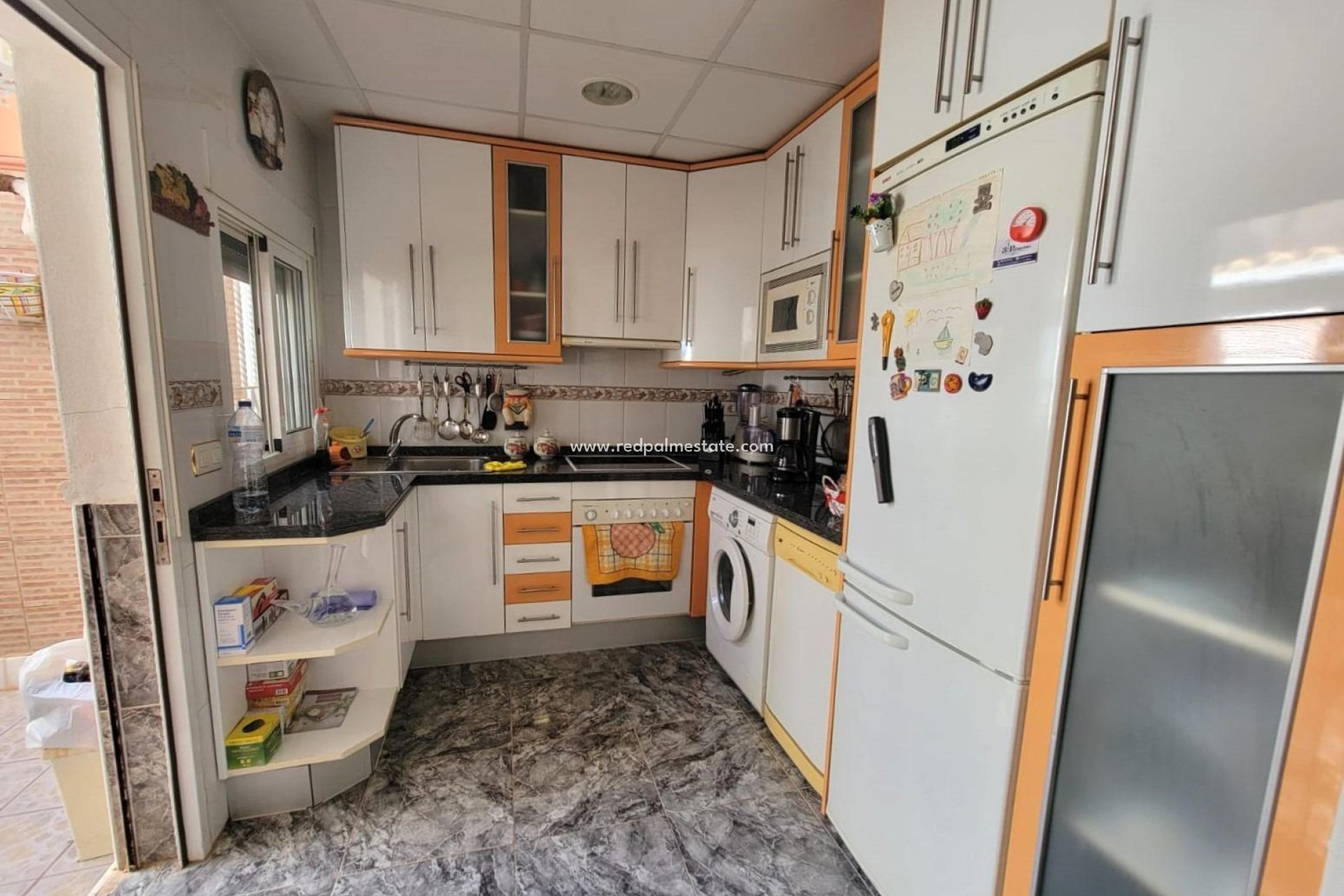 Resale - Bungalow -
Torrevieja - Rosaleda-los frutales