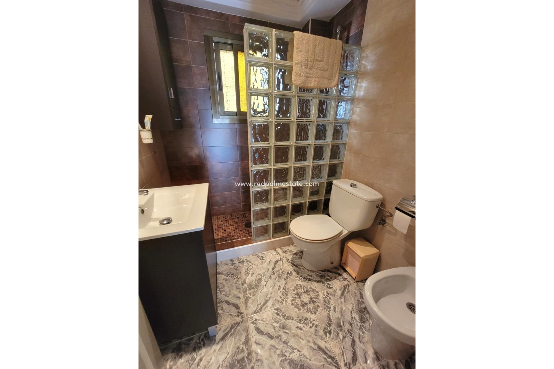 Resale - Bungalow -
Torrevieja - Rosaleda-los frutales