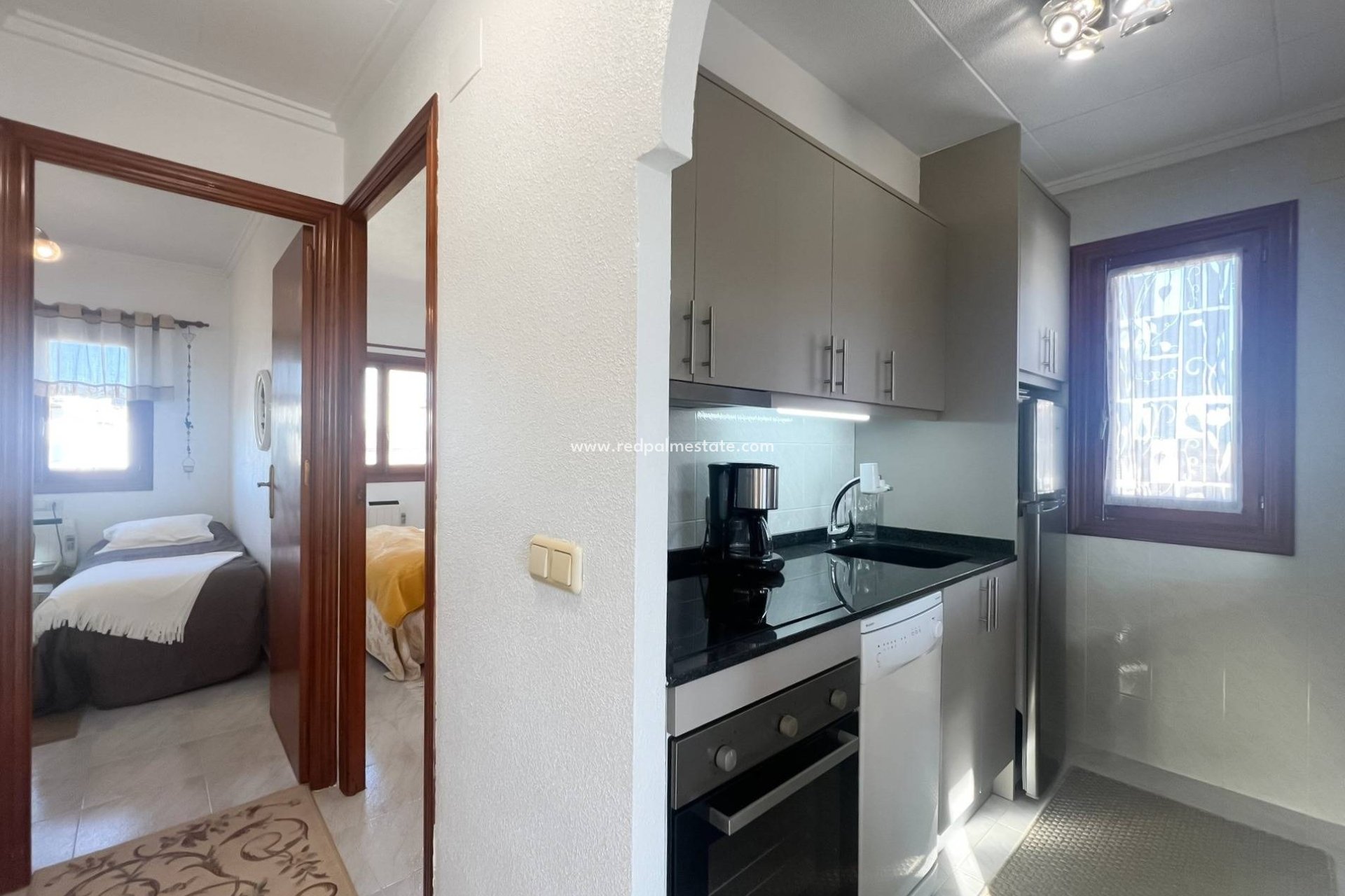 Resale - Bungalow -
Torrevieja - Rosaleda-los frutales
