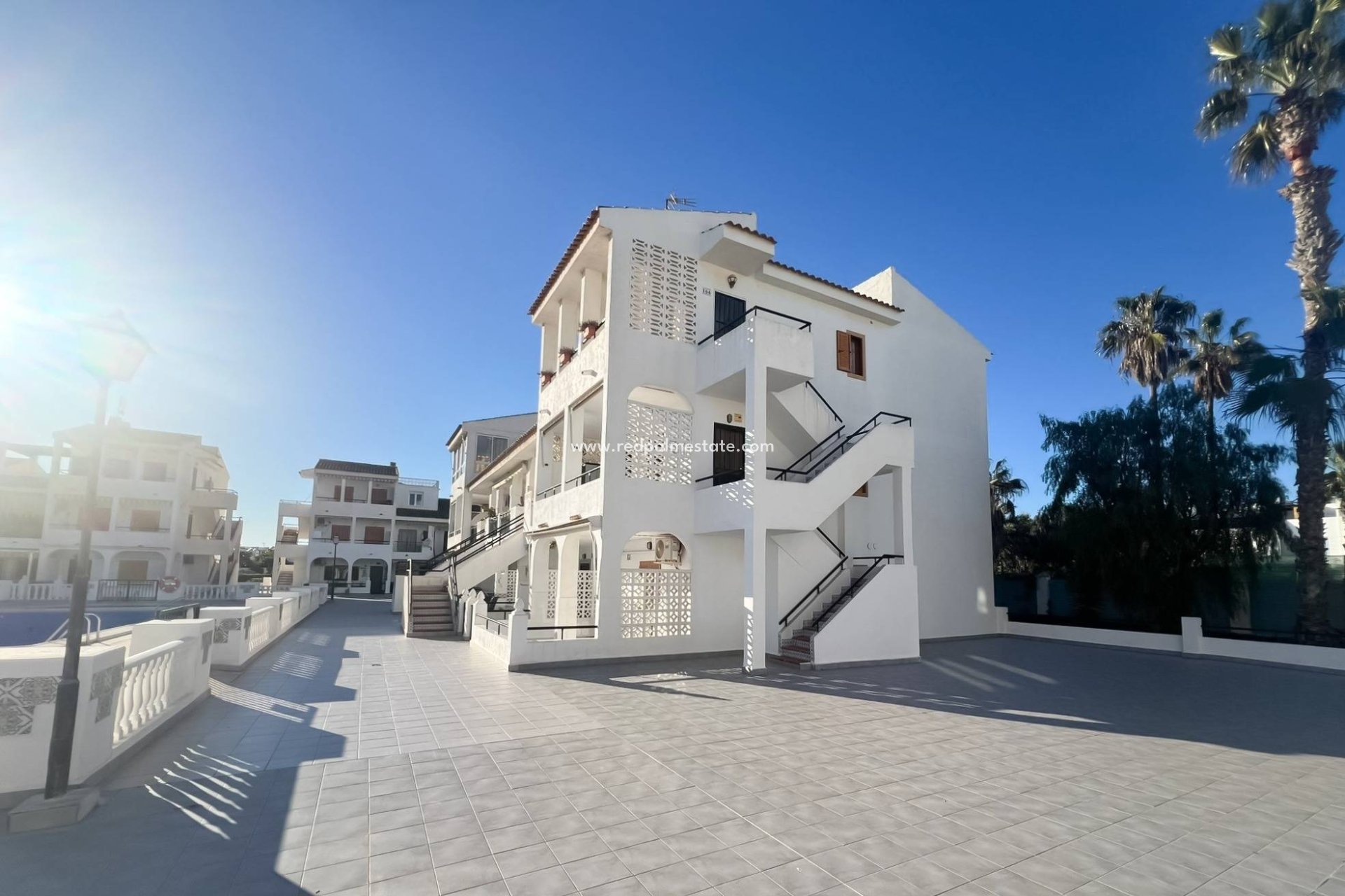 Resale - Bungalow -
Torrevieja - Rosaleda-los frutales