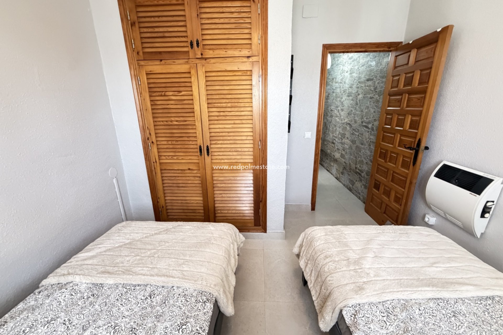 Resale - Bungalow -
Torrevieja - San Luis