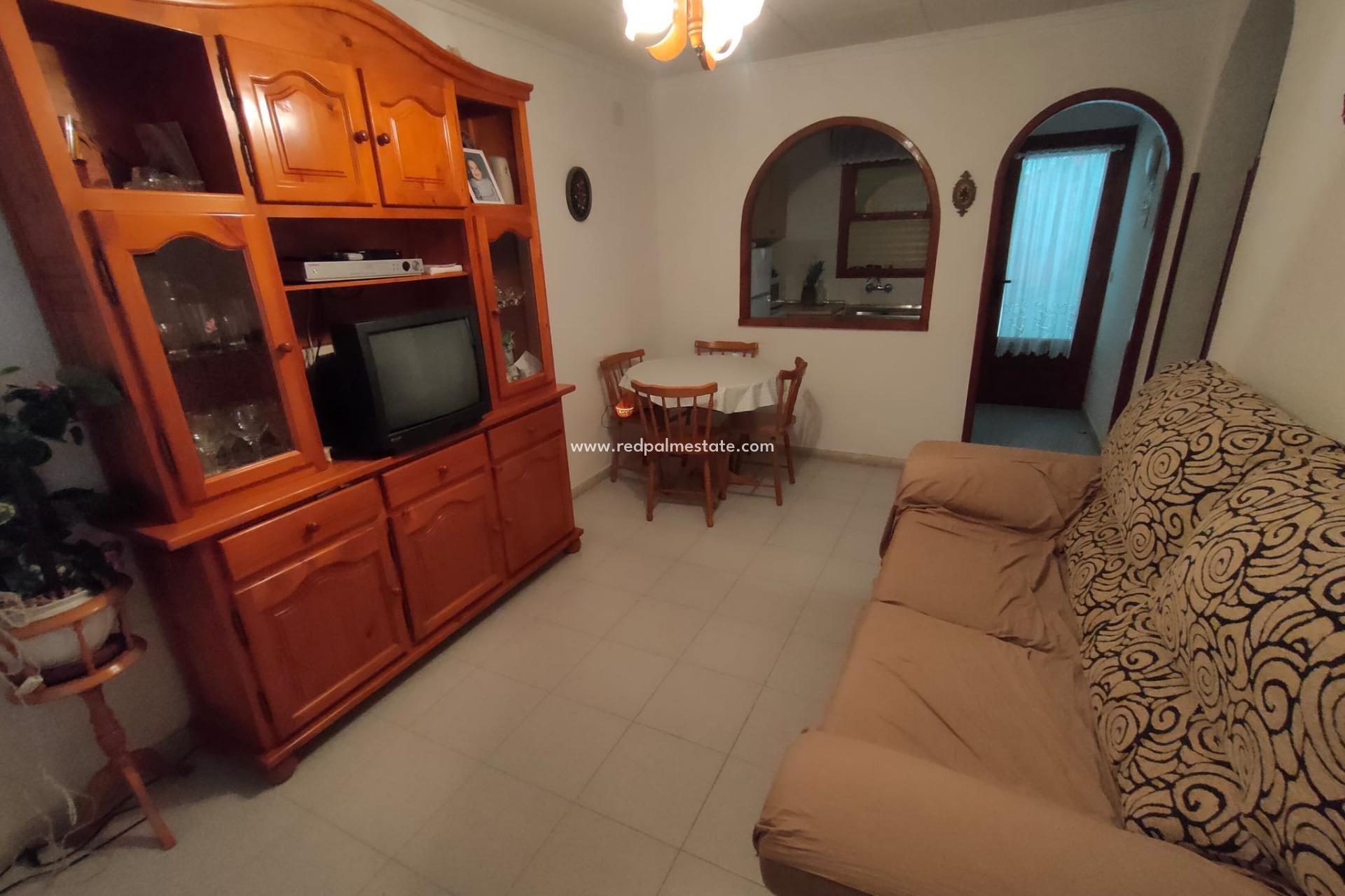 Resale - Bungalow -
Torrevieja - San Luis