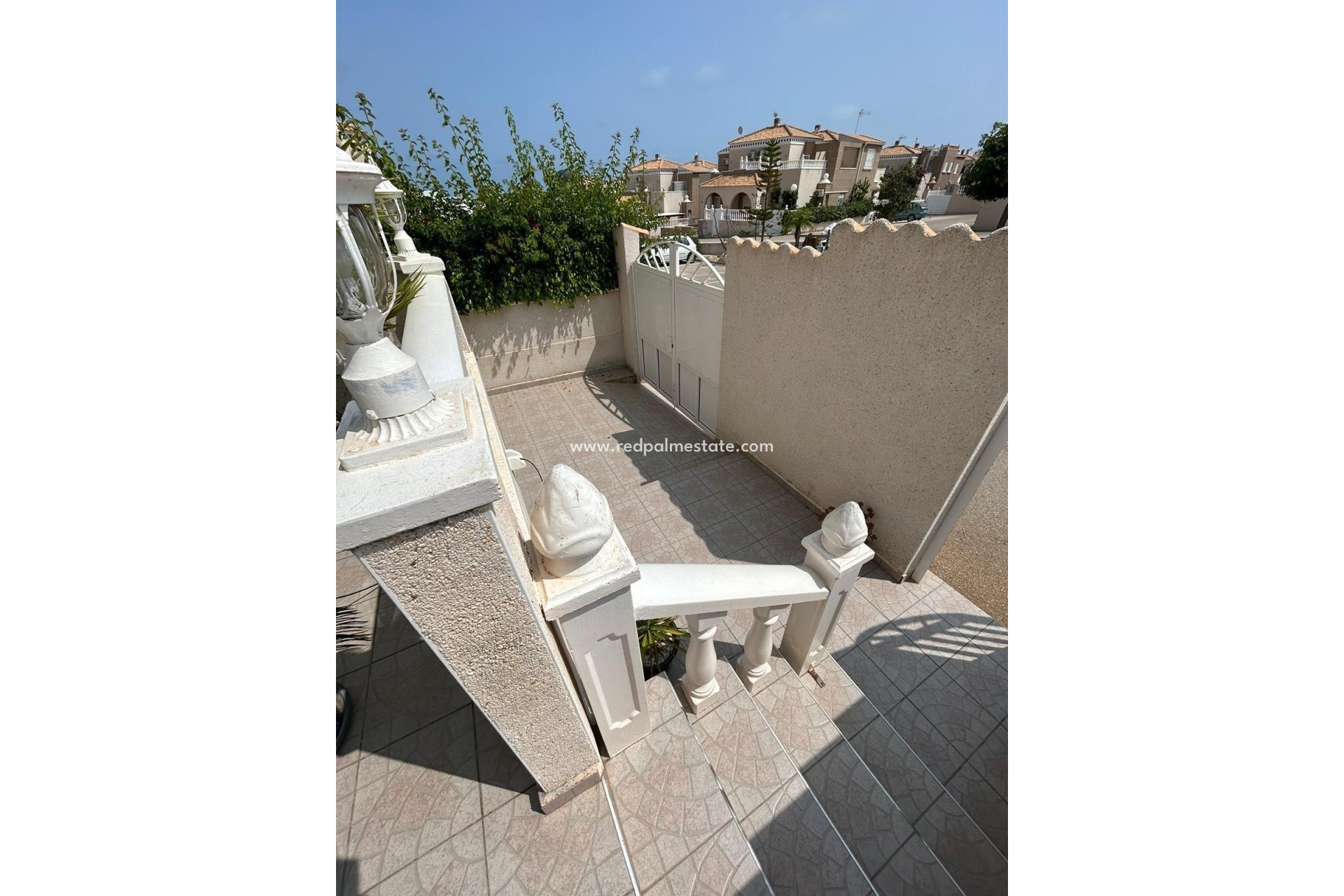 Resale - Bungalow -
Torrevieja - Torreblanca