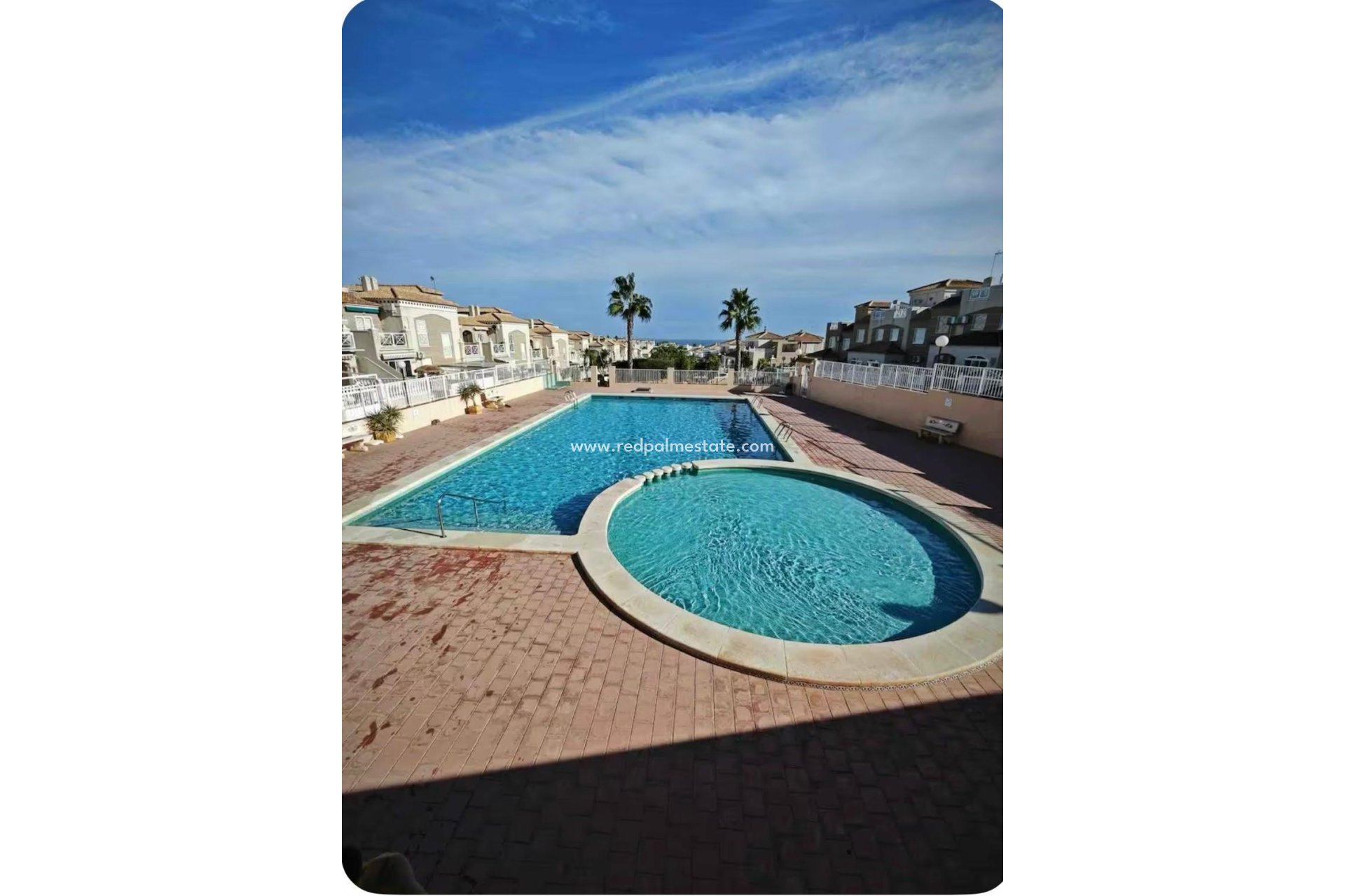 Resale - Bungalow -
Torrevieja - Torreblanca