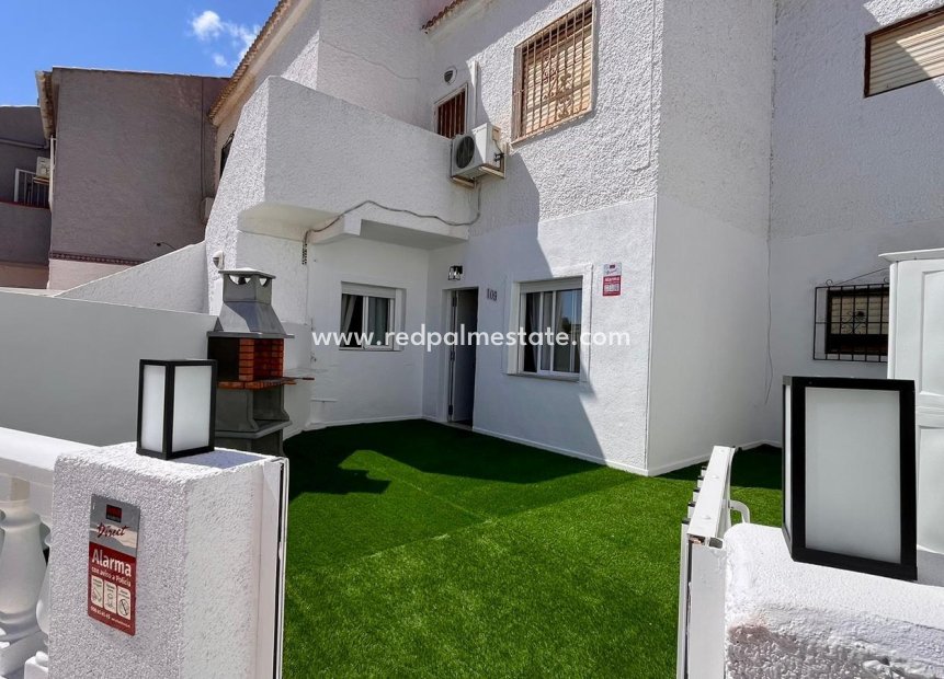 Resale - Bungalow -
Torrevieja - Torretas