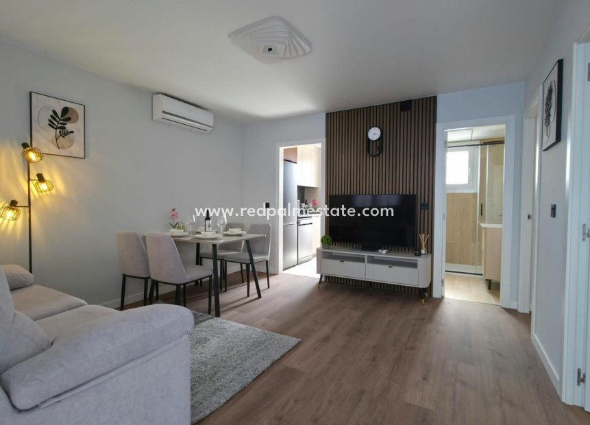 Resale - Bungalow -
Torrevieja - Zona Los Frutales
