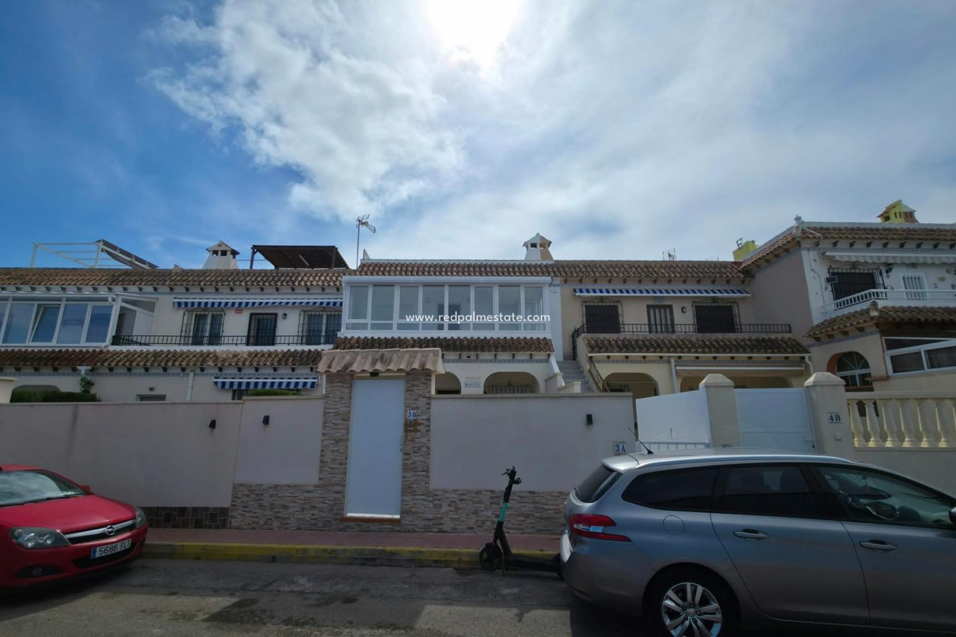 Resale - Bungalow -
Torrevieja - Zona Los Frutales