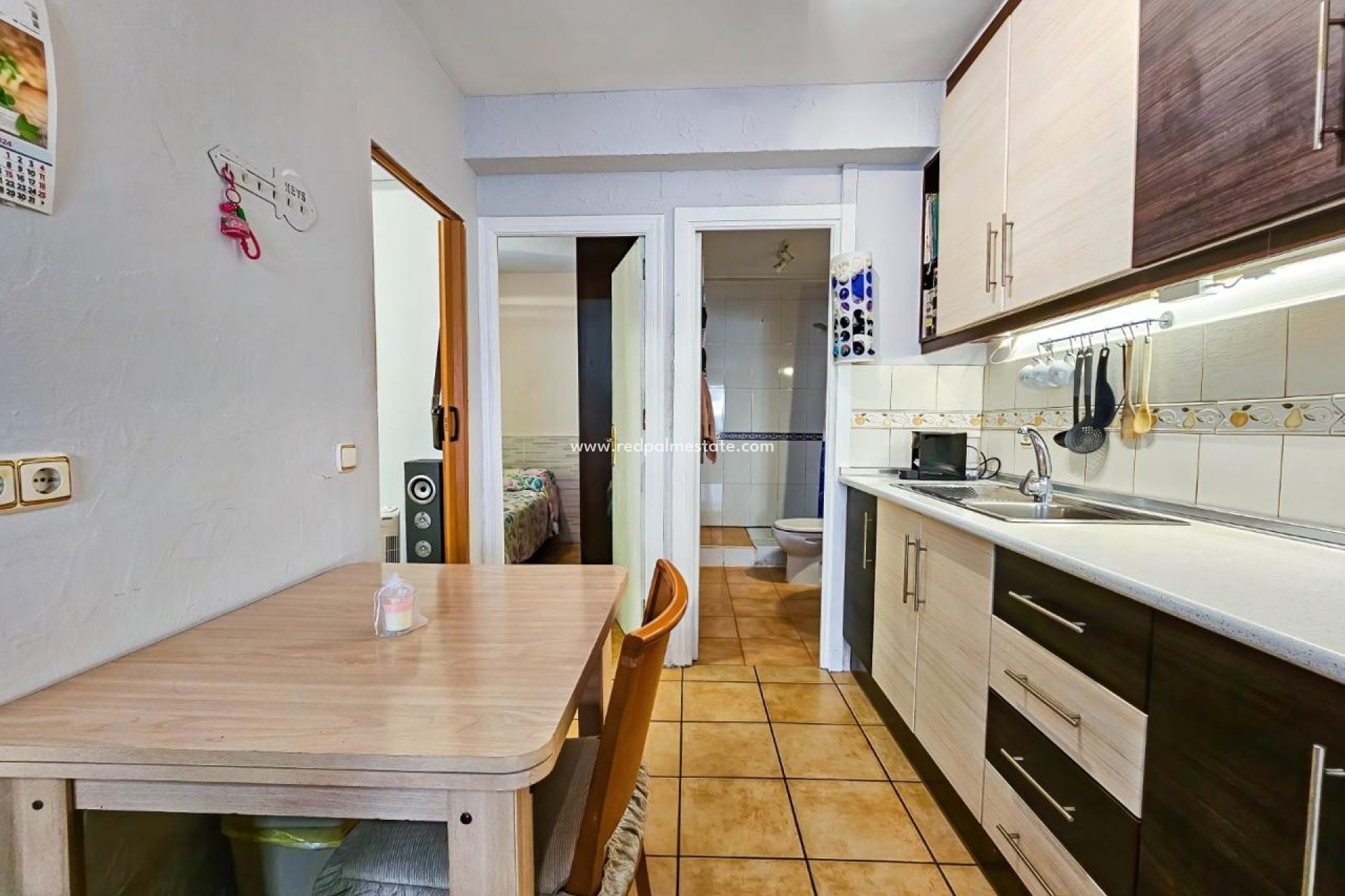 Resale - Bungalow -
Torrevieja